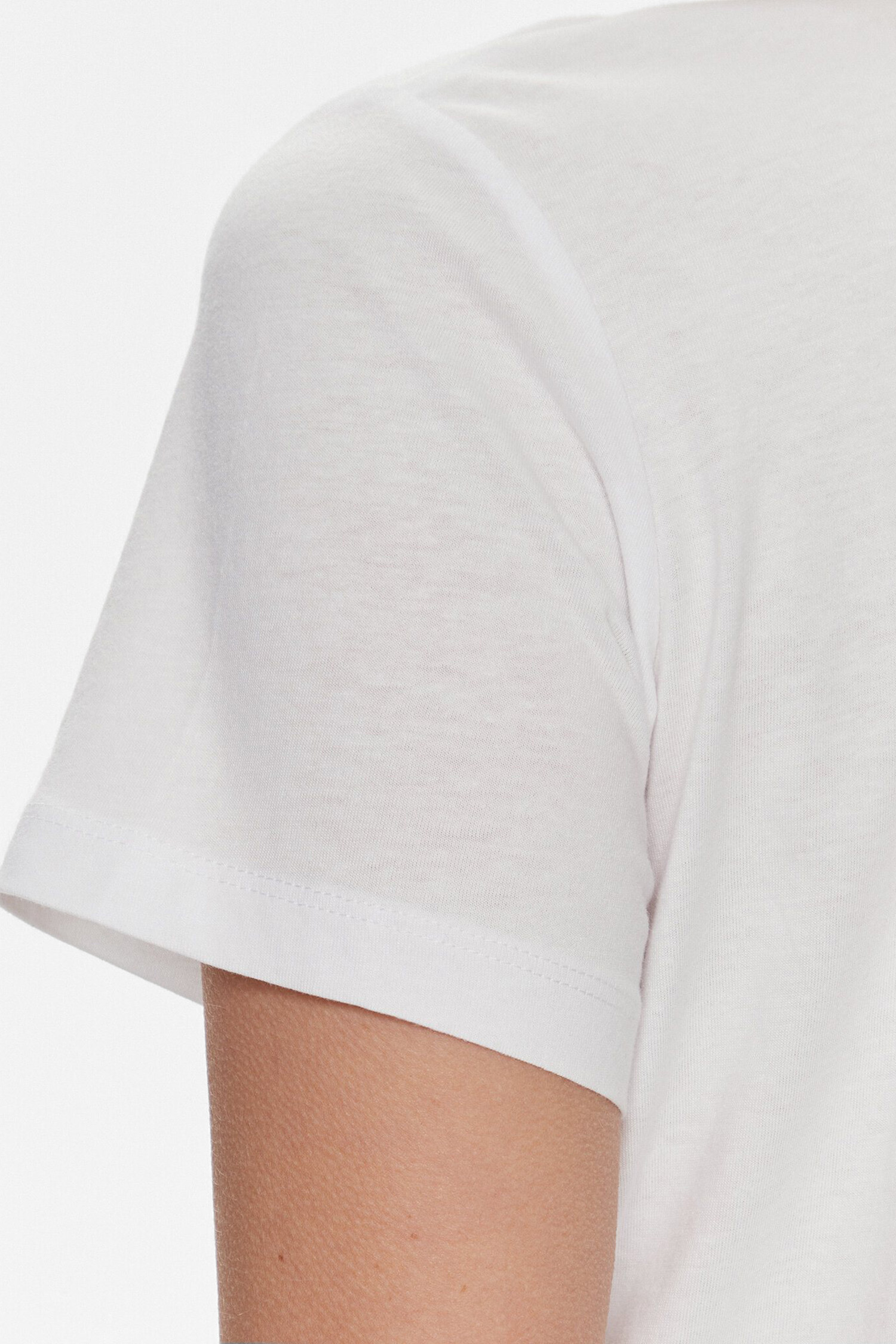 Женская белая футболка Guess V4GI02.K46D1;G011