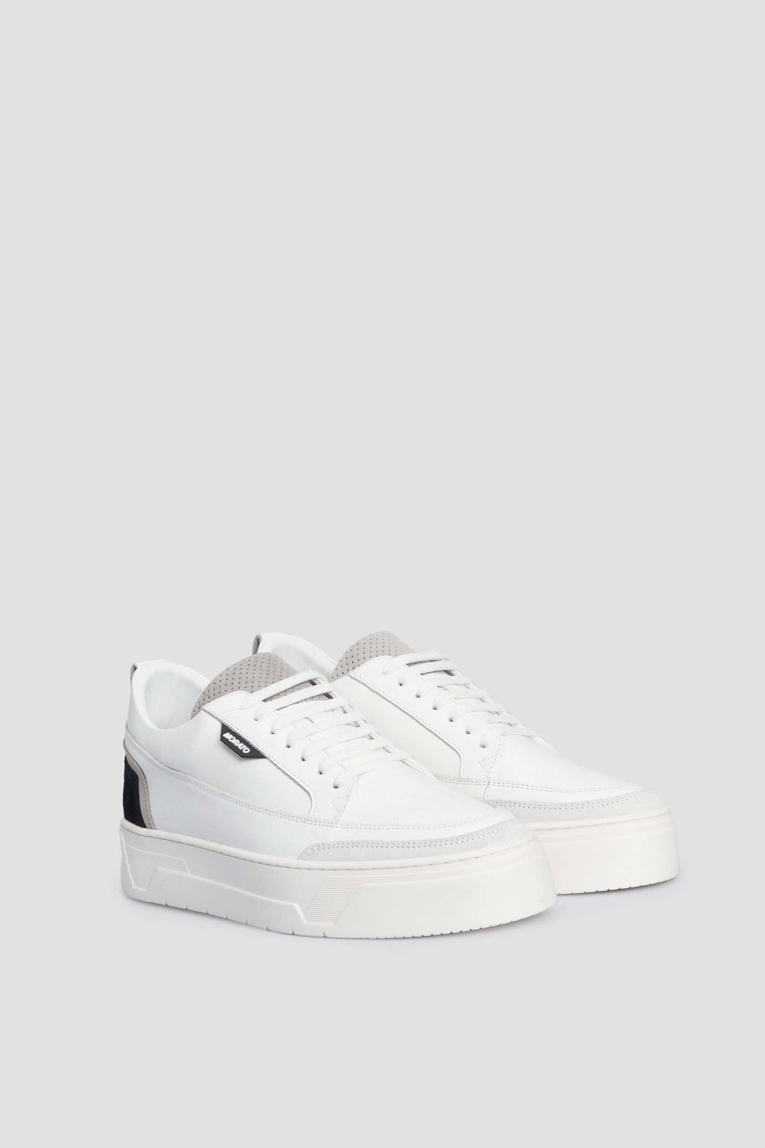 Чоловічі білі шкіряні снікерси Antony Morato MMFW01667.LE300001;9000