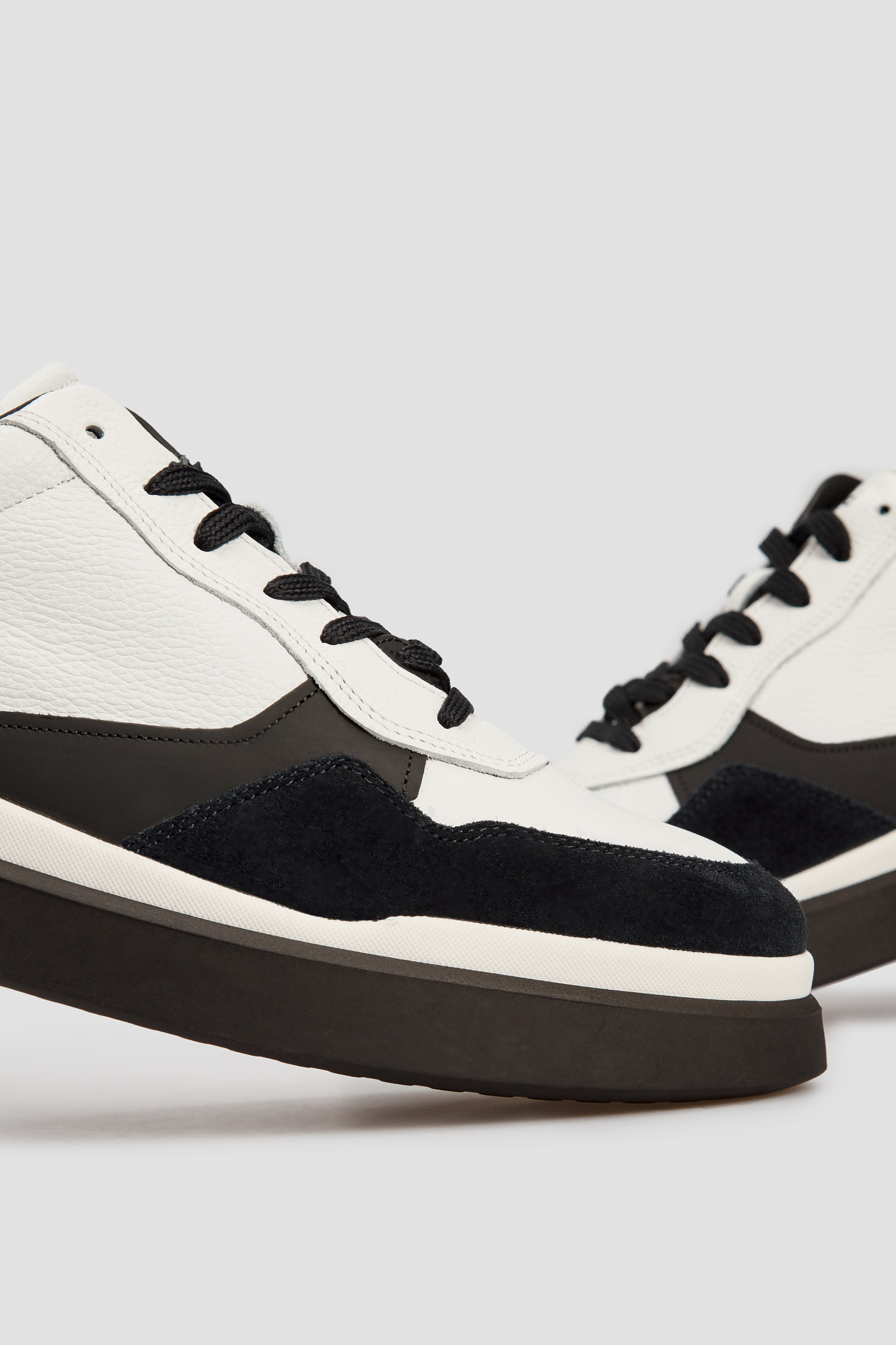 Чоловічі білі шкіряні снікерси BALDININI U2B800CARO;BLBI