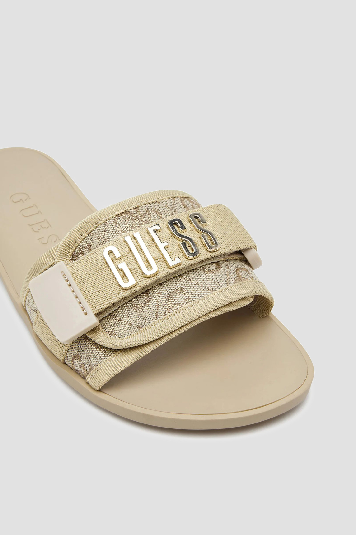 Женские бежевые слайдеры с узором Guess FLJELY.LEL19;GOLD