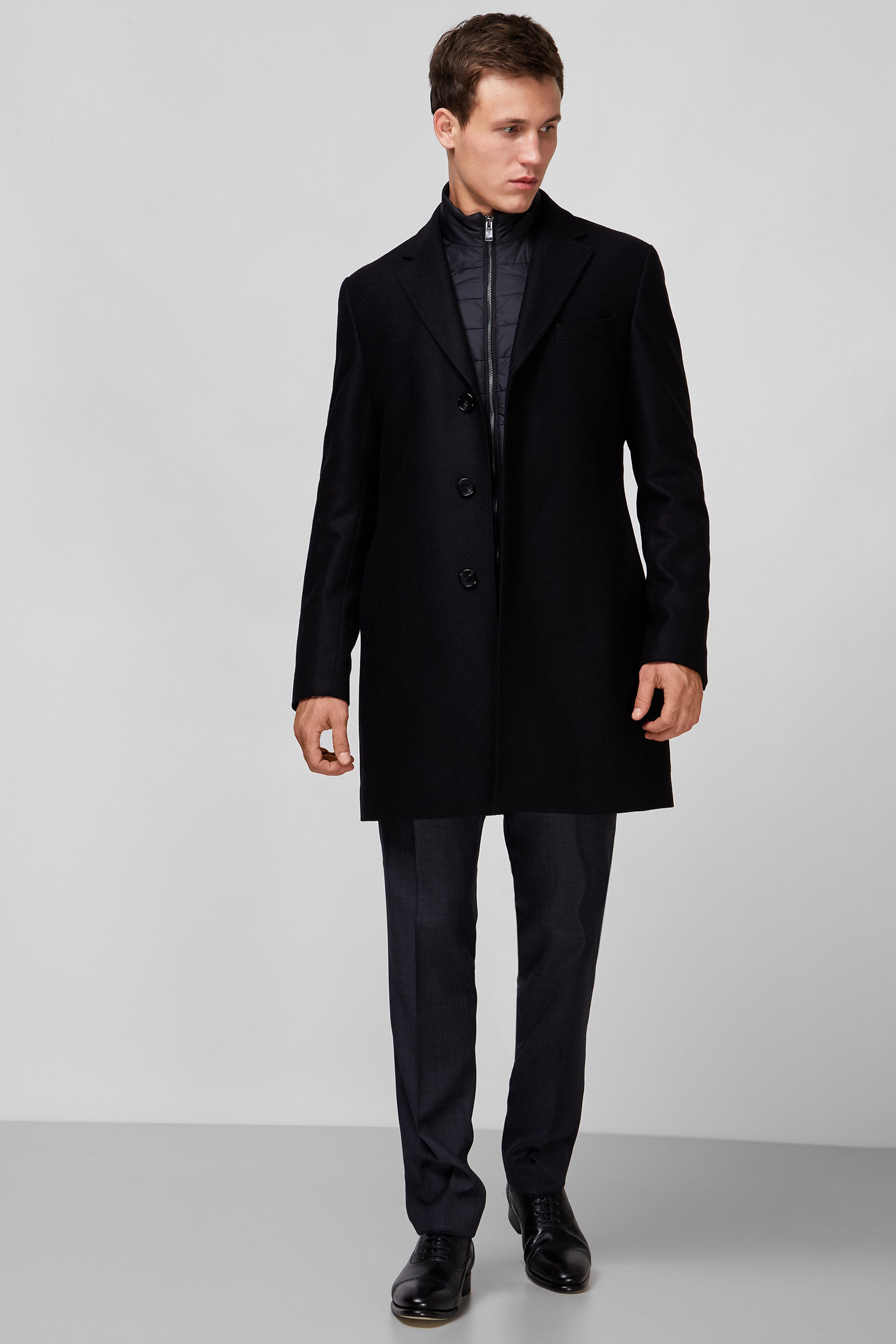 Мужское черное шерстяное пальто BOSS 50438654;061