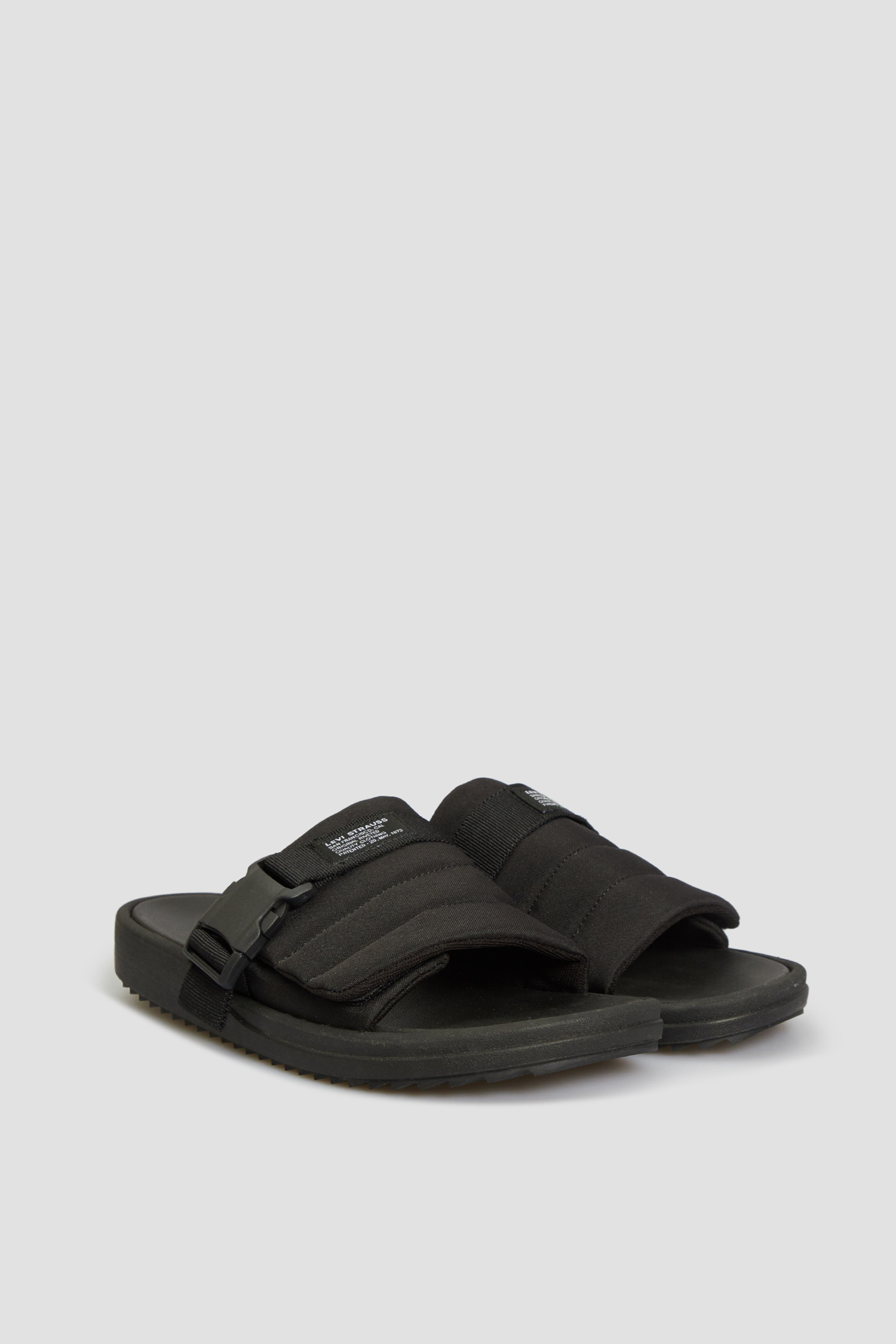 Чоловічі чорні слайдери Levi’s® 234232;752.559