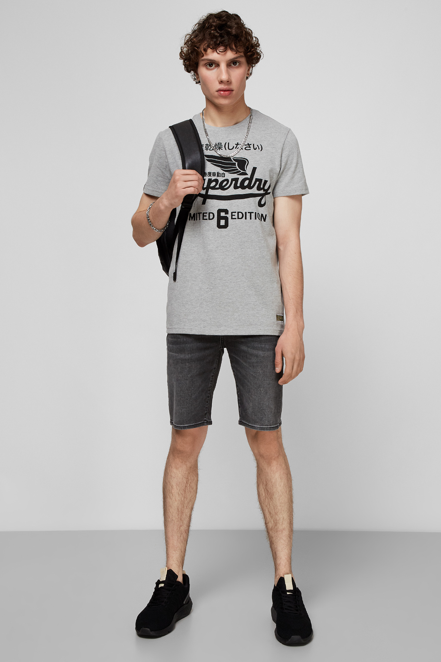 Мужская серая футболка SuperDry M1011194A;07Q