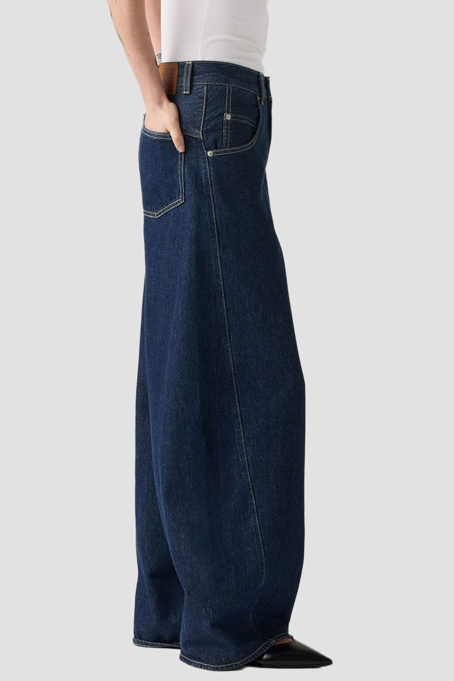 Женские темно-синие джинсы Super Baggy Barrel Levi’s® 003NF;0001