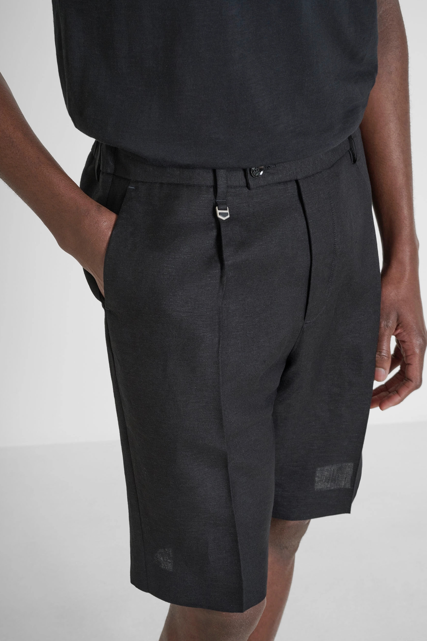 Мужские черные льняные шорты Antony Morato MMSH00214.FA900135;9000