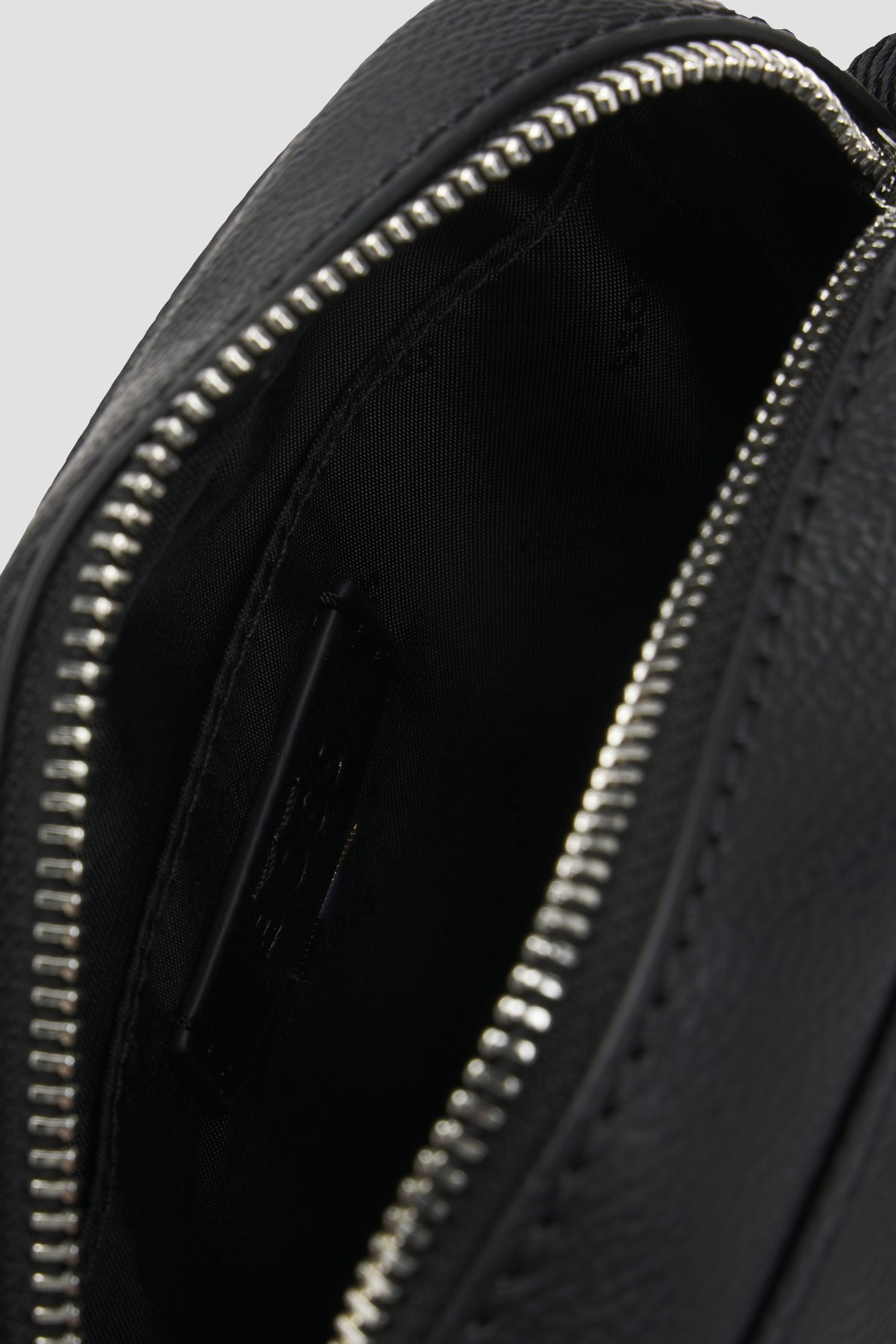 Чоловіча чорна сумка BOSS 50529313;001