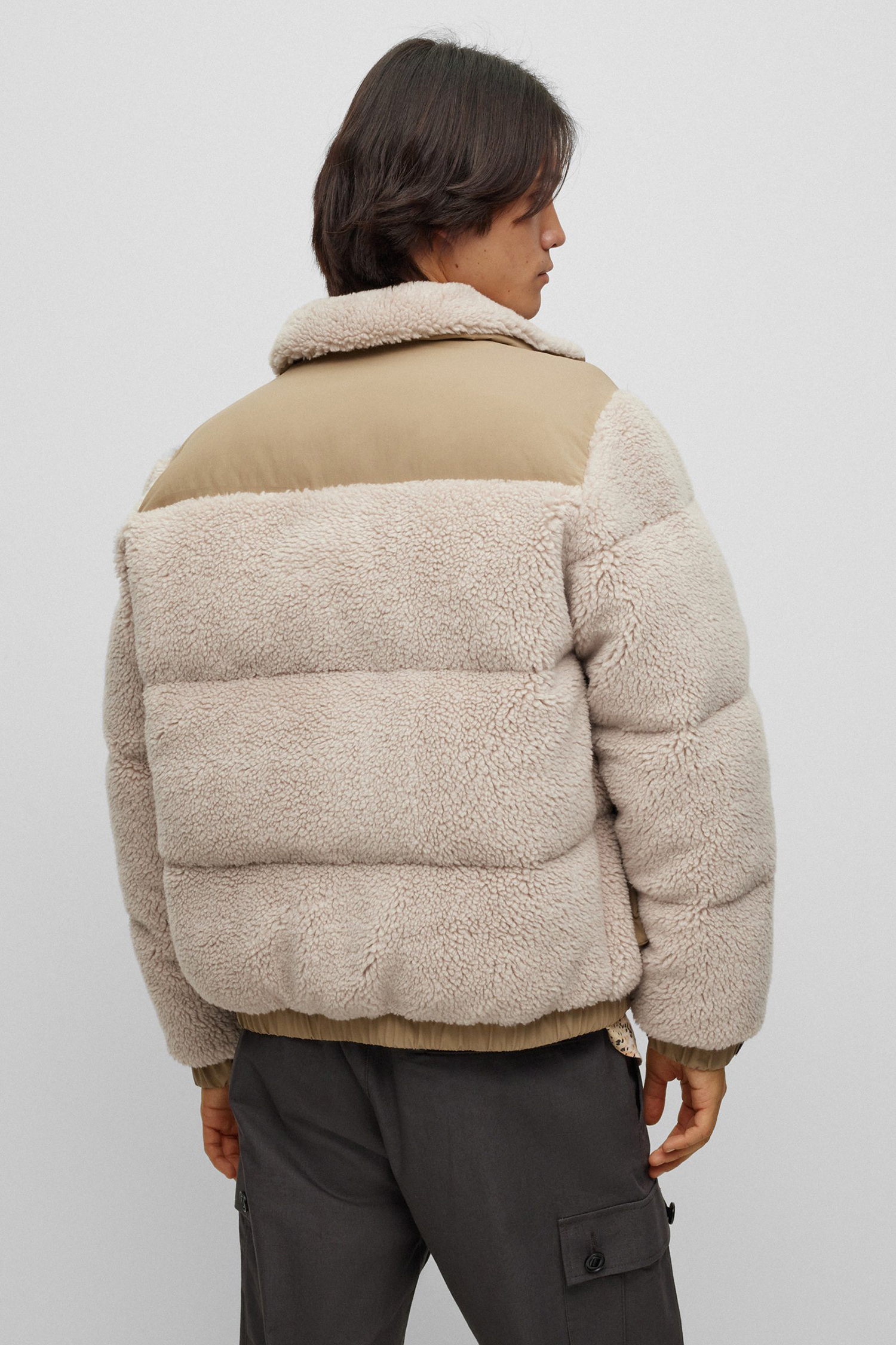 Мужская бежевая куртка HUGO 50496326;108