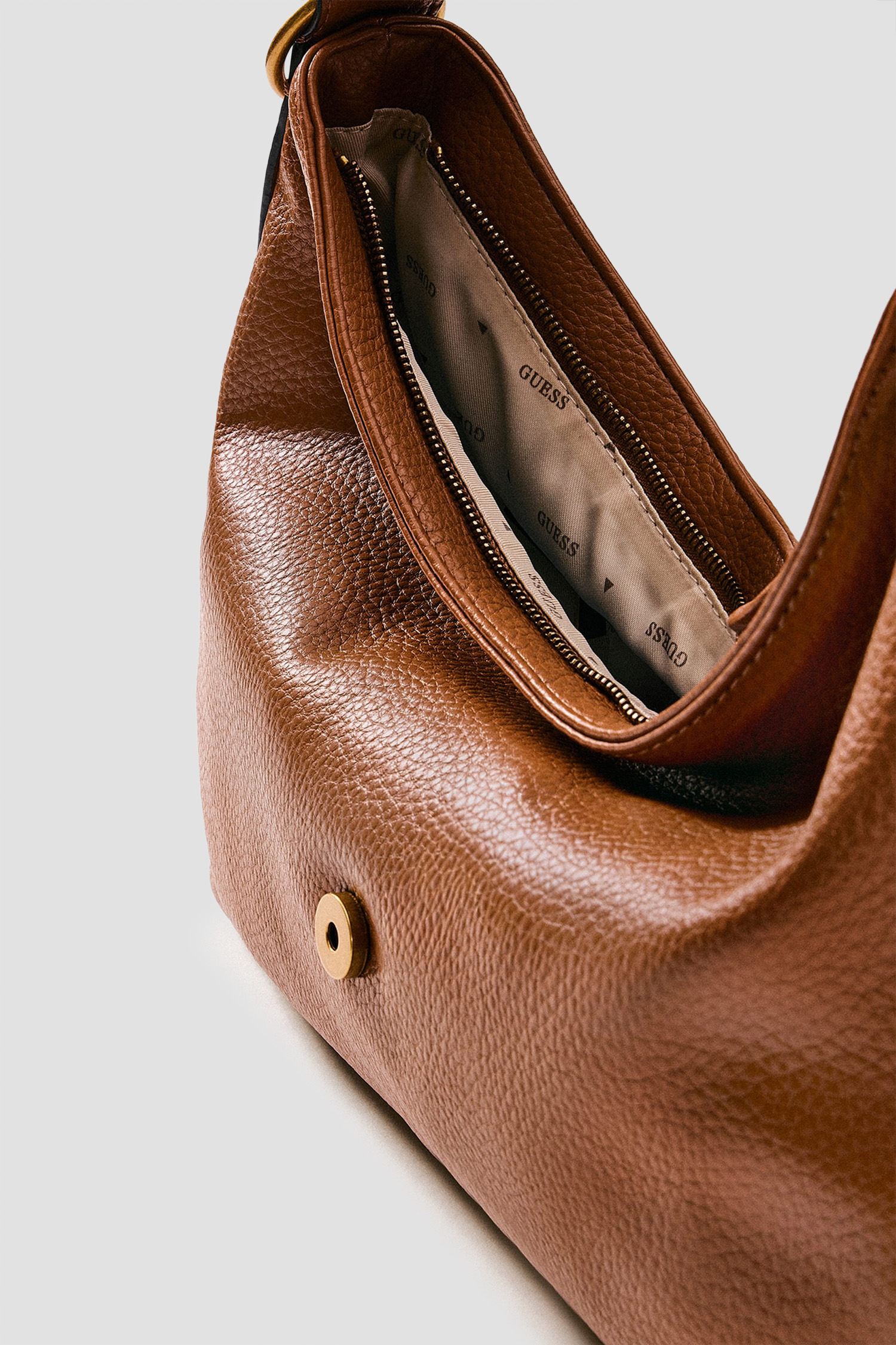 Женская рыжая сумка Guess HWBB93.08180;COG