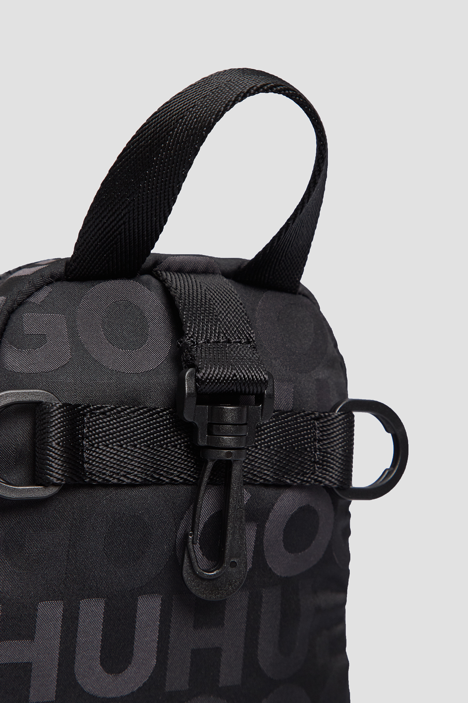 Мужская черная сумка с узором HUGO 50504115;001