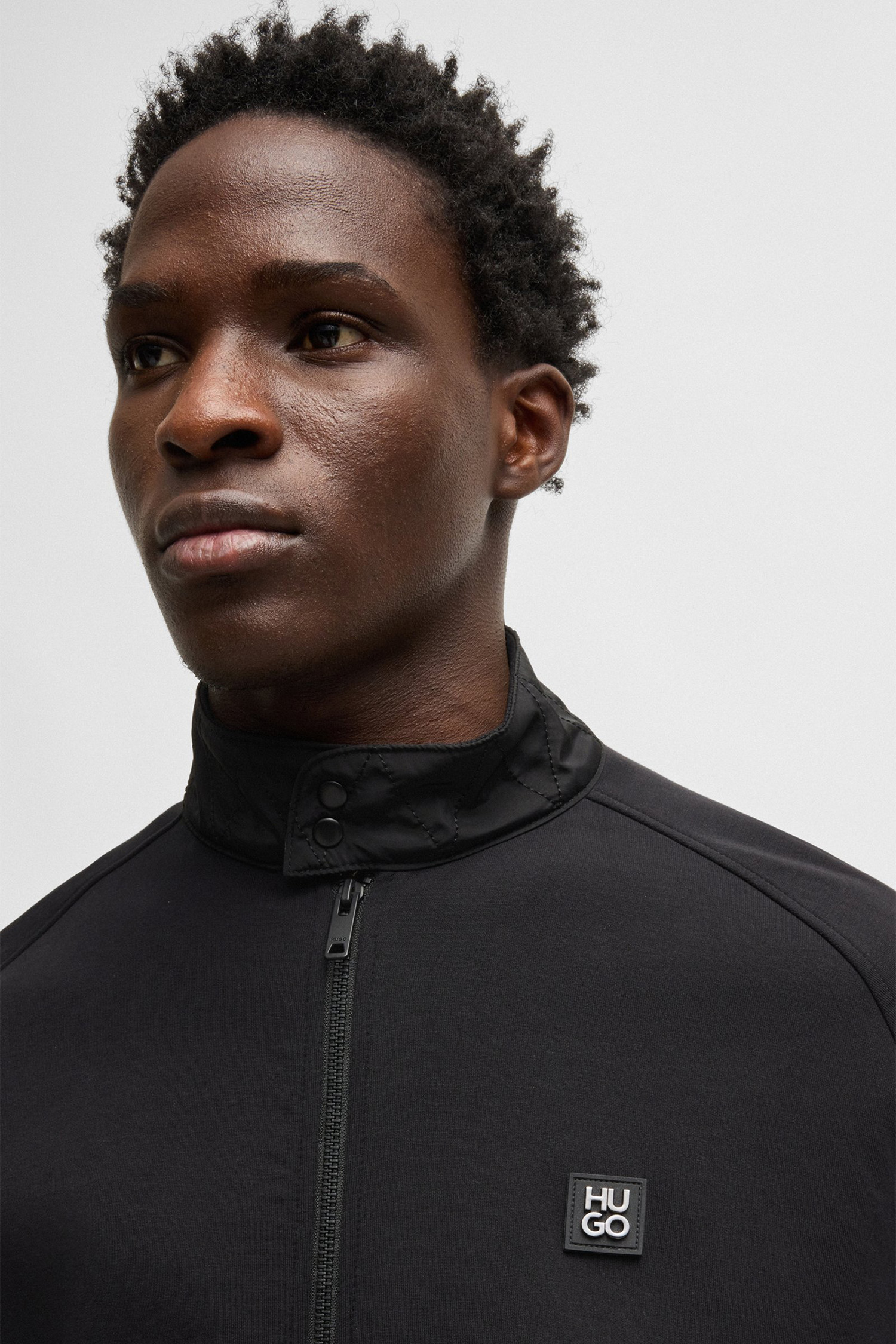Чоловіча чорна спортивна кофта HUGO 50536336;001