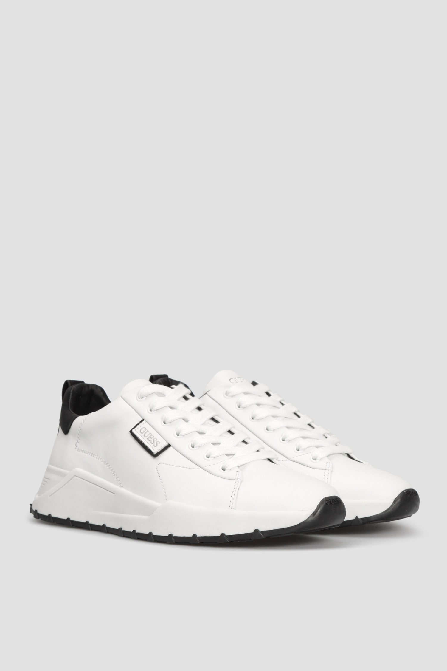 Мужские белые кожаные кроссовки Guess FM6LUC.LEA12;WHBLK — Ultrashop