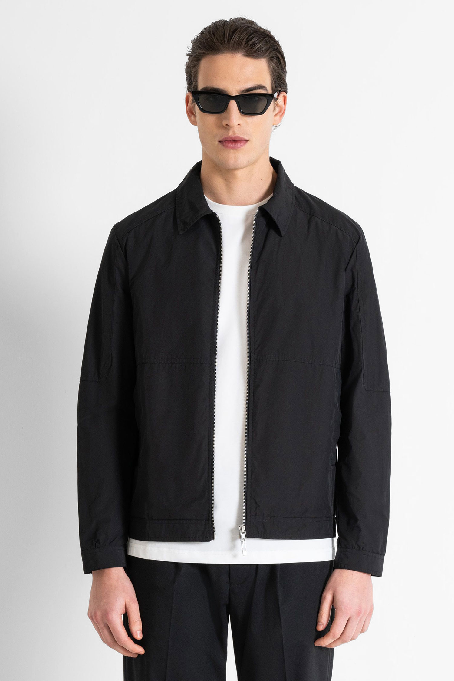 Мужская черная куртка Antony Morato MMCO00868.FA600268;9000