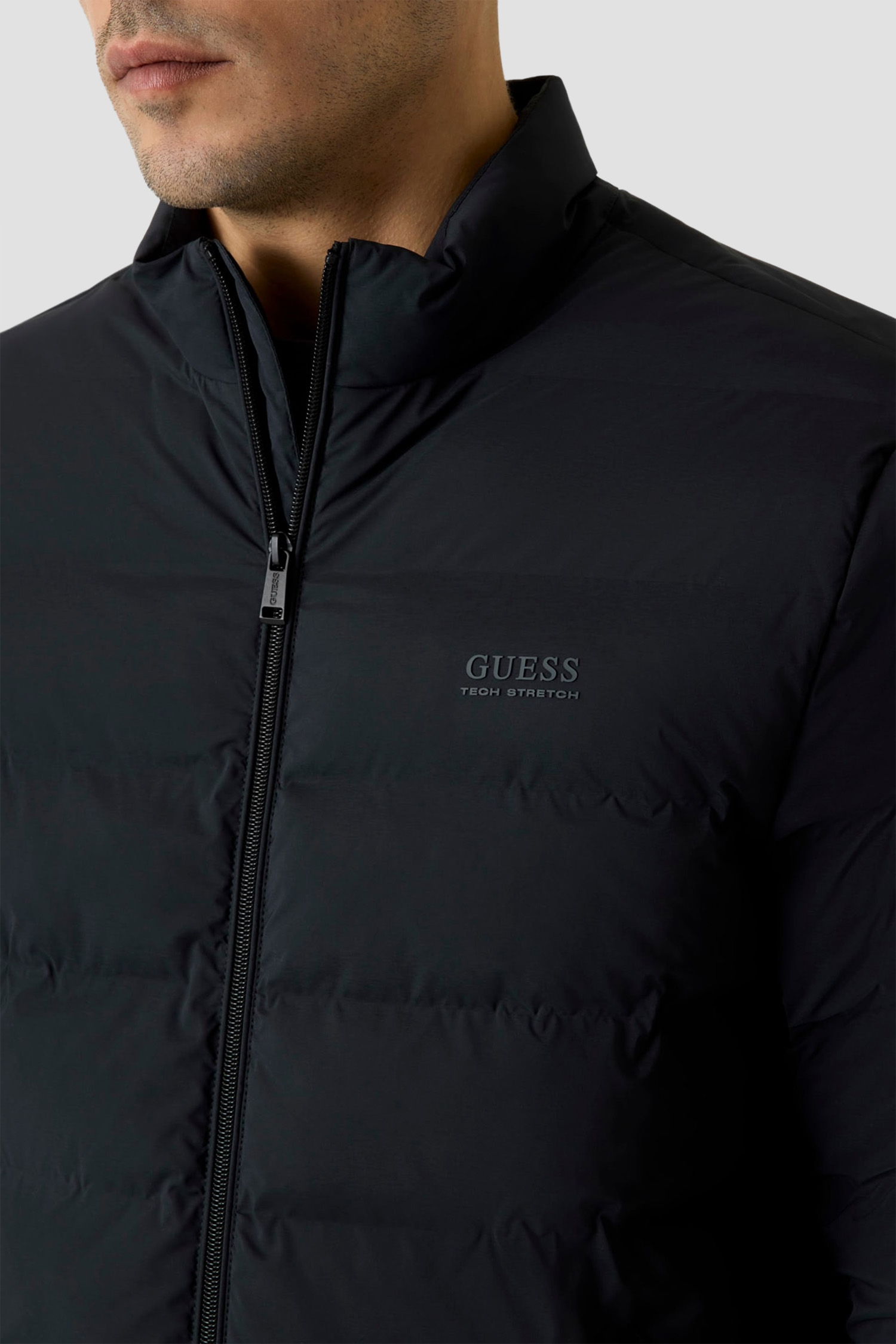 Мужская черная куртка Guess M6RL0I.WJ242;JBLK