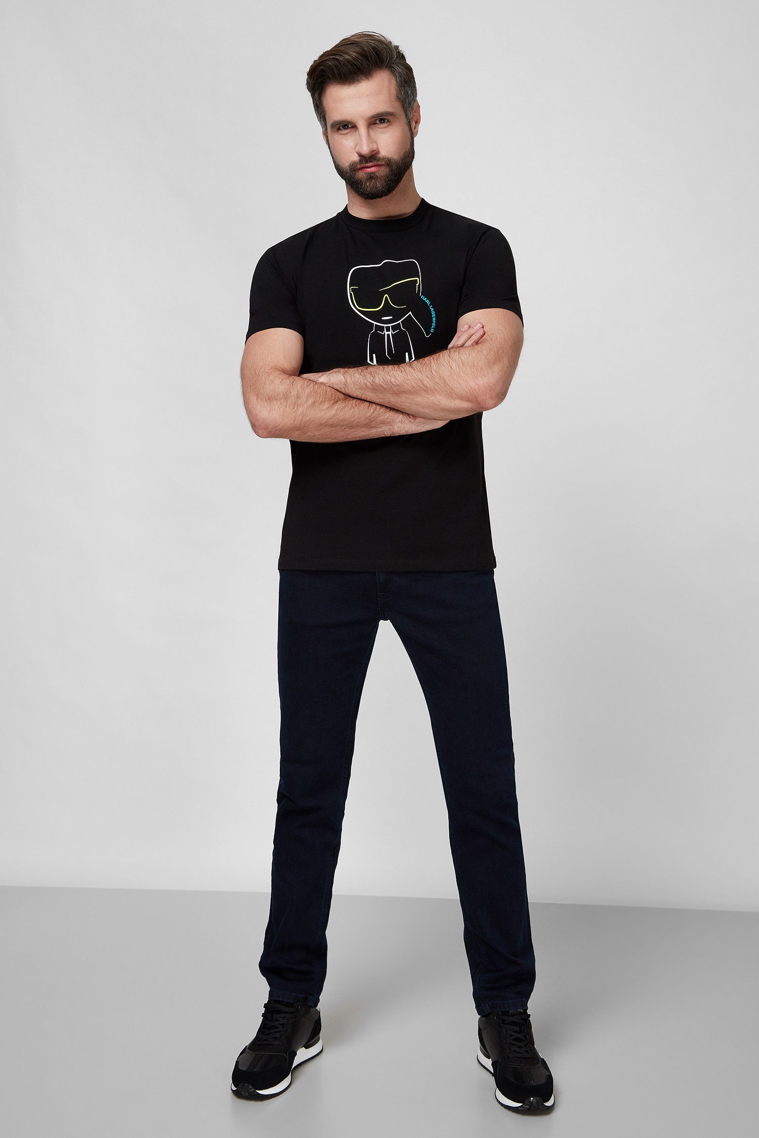 Чоловіча чорна футболка Karl Lagerfeld 521221.755421;990