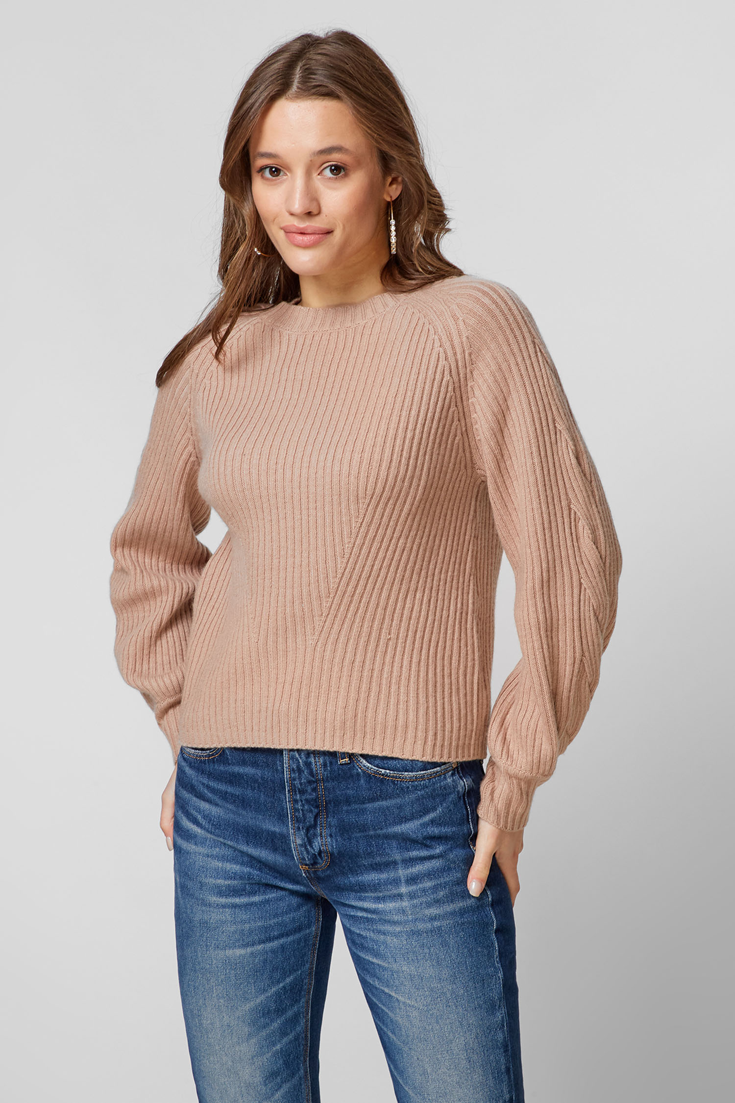 Женский бежевый свитер Guess W1BR46.Z2WJ0;G1DA