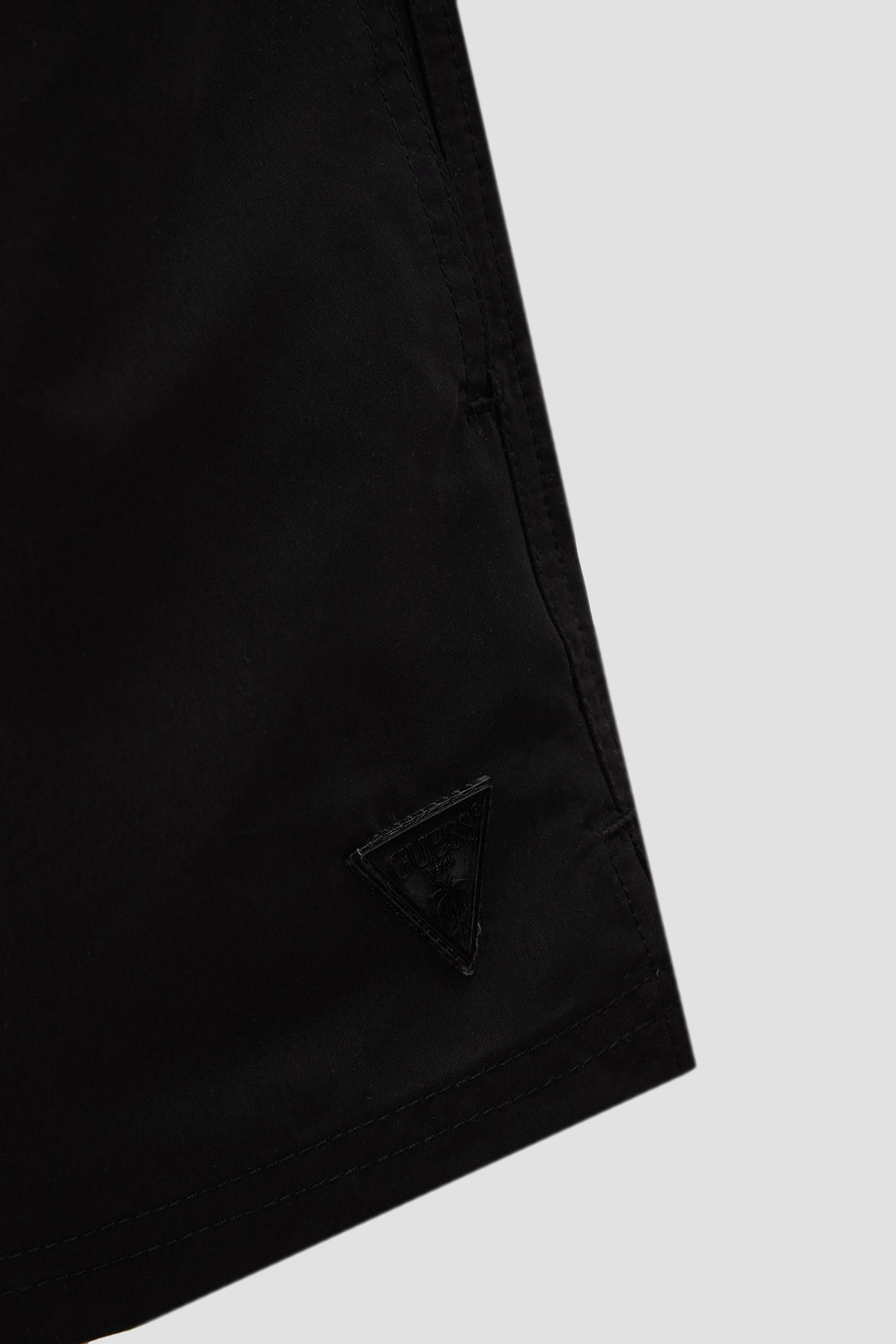 Мужские черные плавательные шорты Guess F4GT00.WG282;JBLK