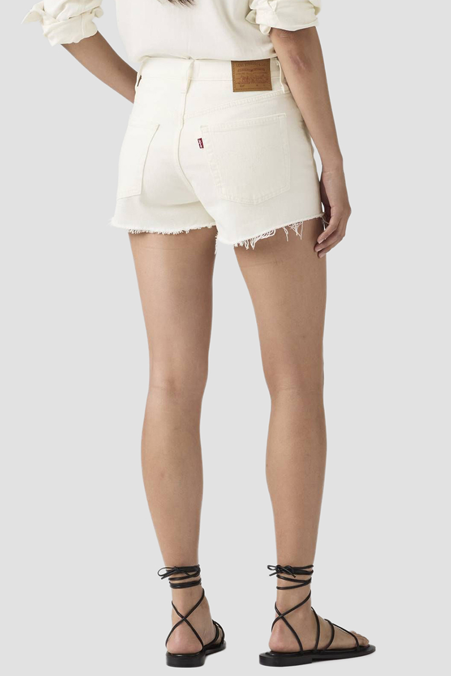 Женские белые джинсовые шорты 501® Levi’s® 56327;0556