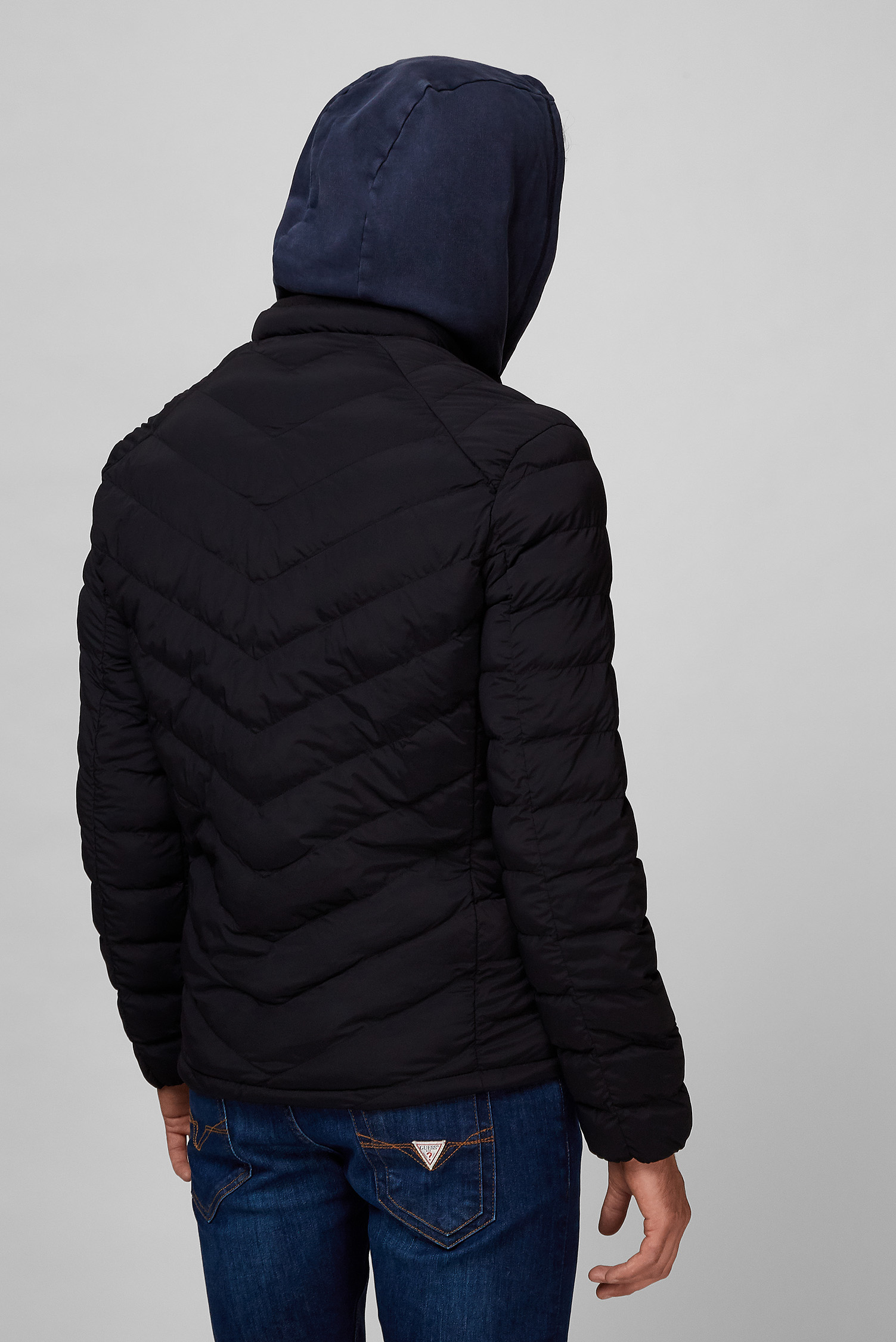 Мужская черная куртка Guess M1YL05.WDZF0;JBLK