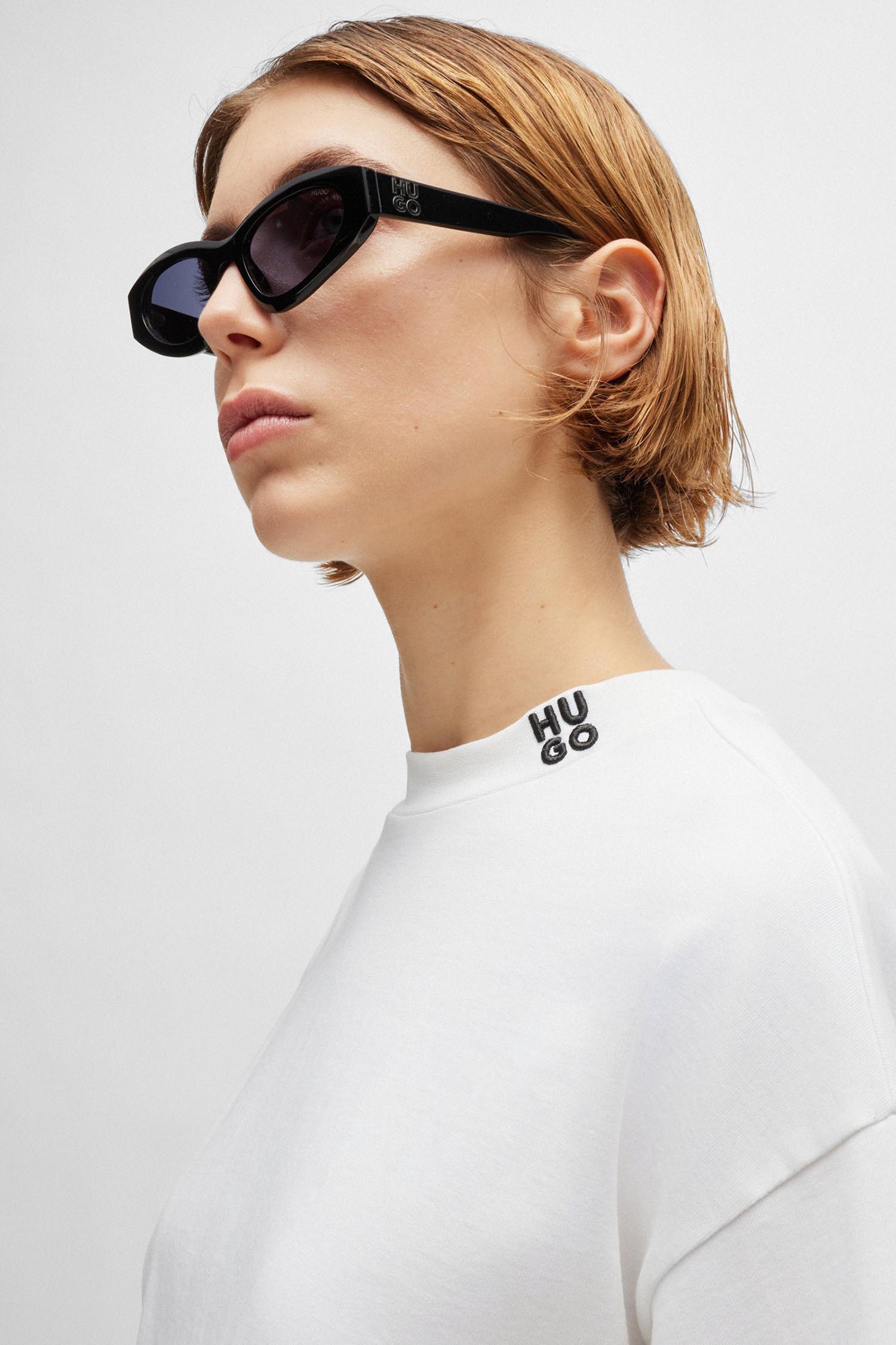 Жіноча біла футболка HUGO 50520187;100