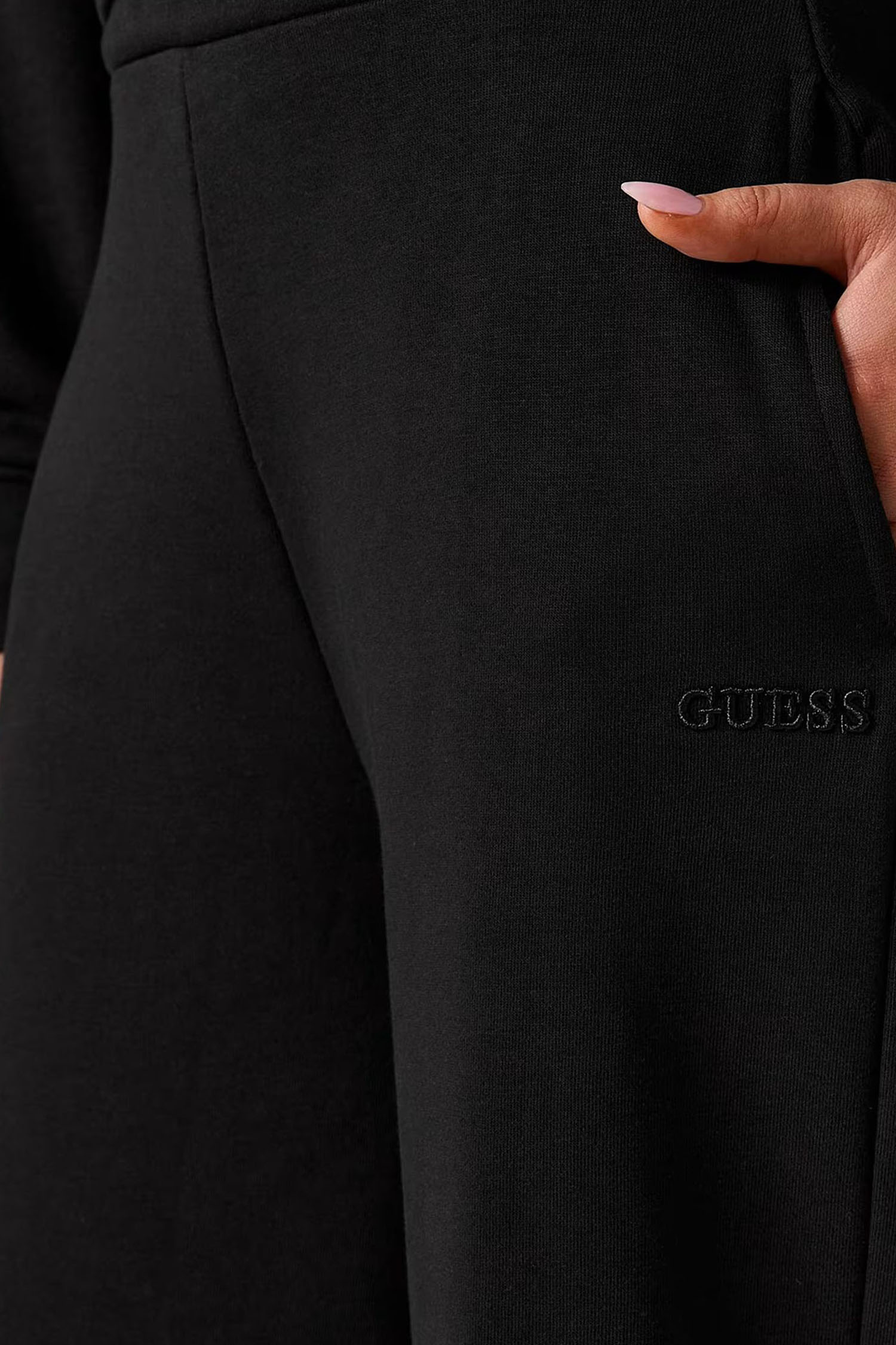 Женские черные спортивные брюки Guess V6RB03.KD761;JBLK