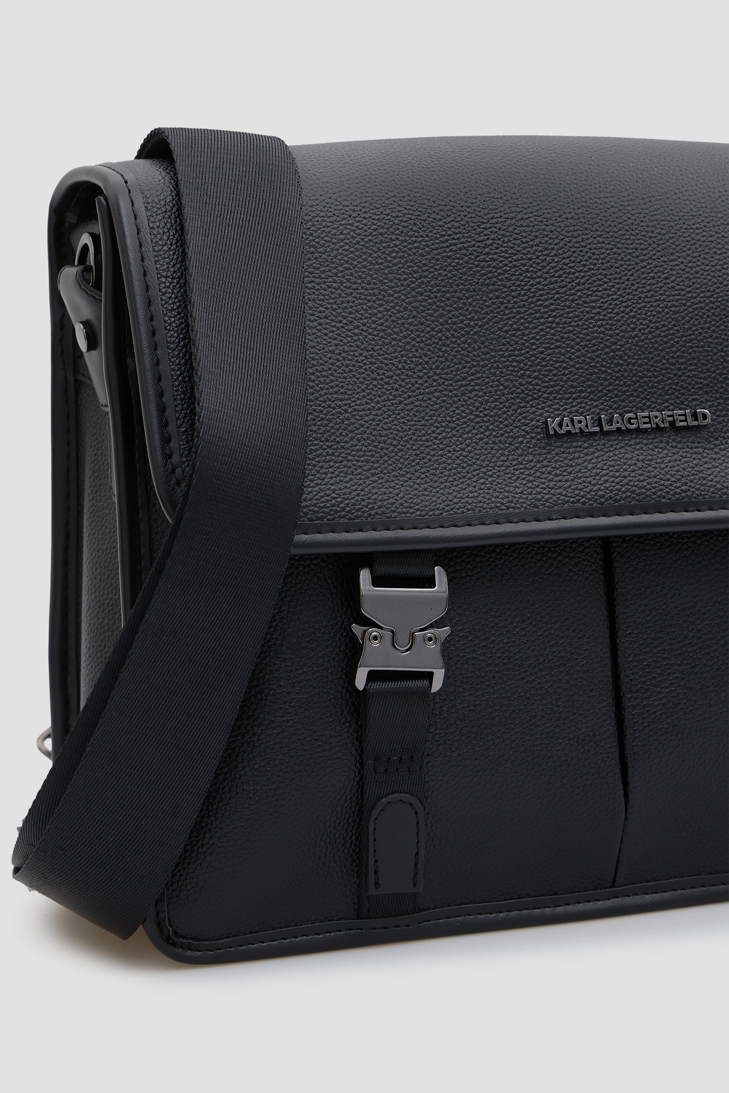Мужская черная сумка Karl Lagerfeld 564116.805910;990