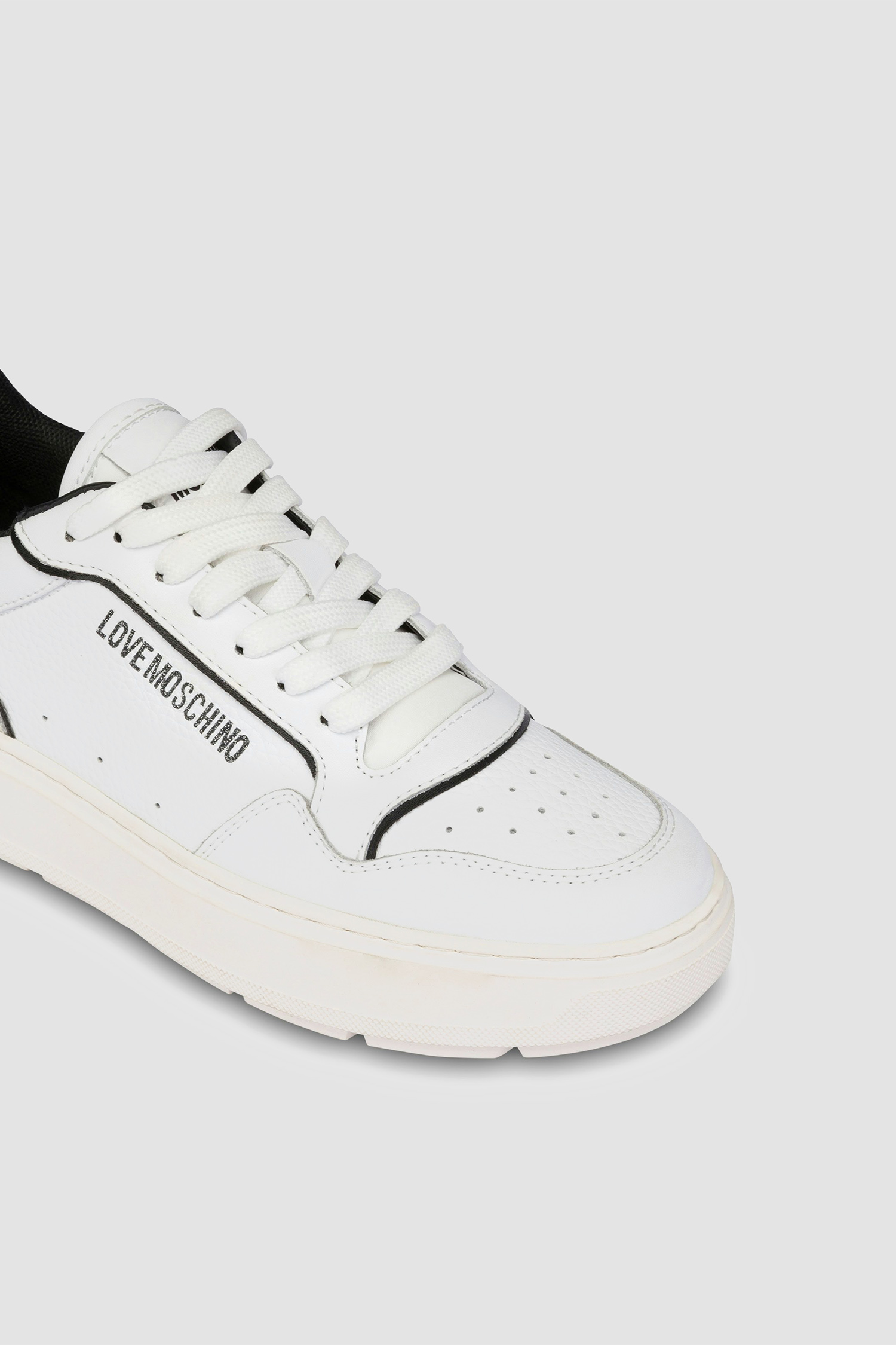 Женские белые кожаные сникерсы Moschino JA15144G1L.JC1;10A