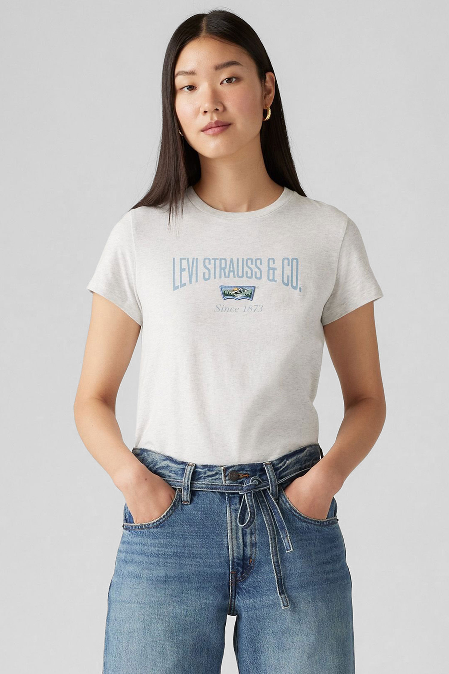 Женская светло-серая футболка Levi’s® 17369;2800