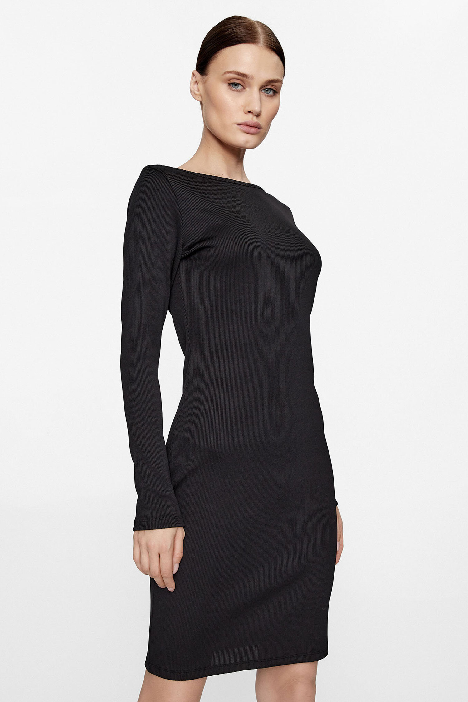 Женское черное платье HUGO 50498632;001