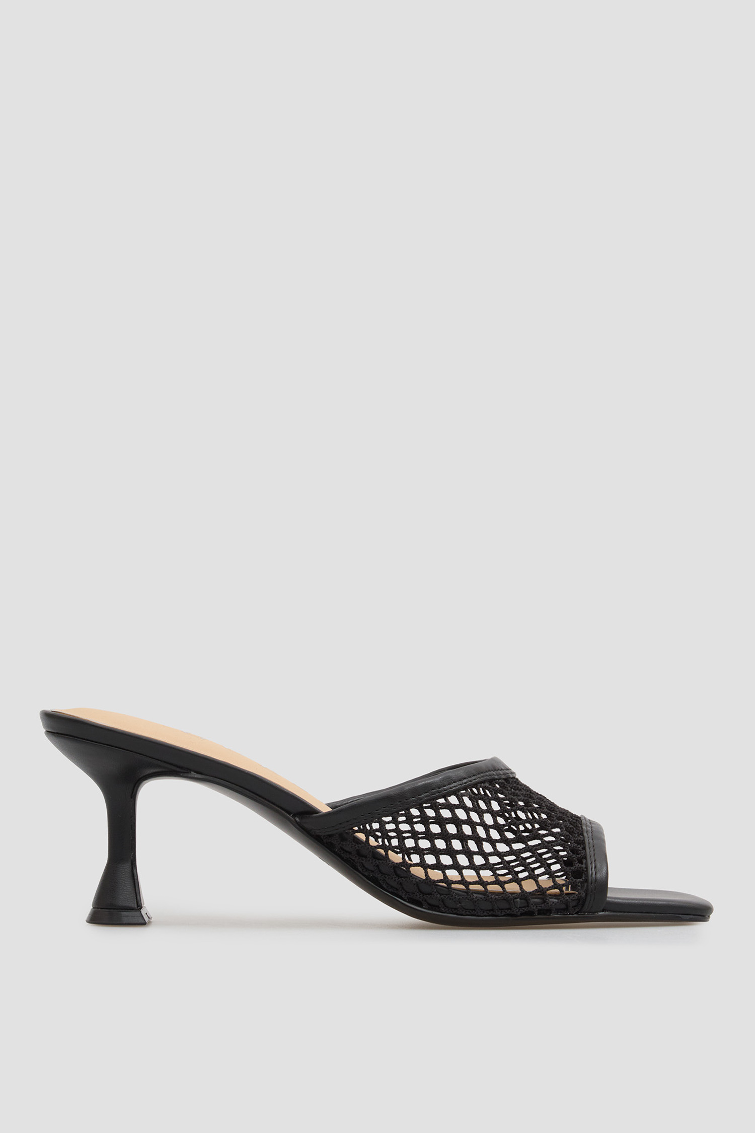 Жіночі чорні мюлі Guess FLJKBA.FAB03;BLACK