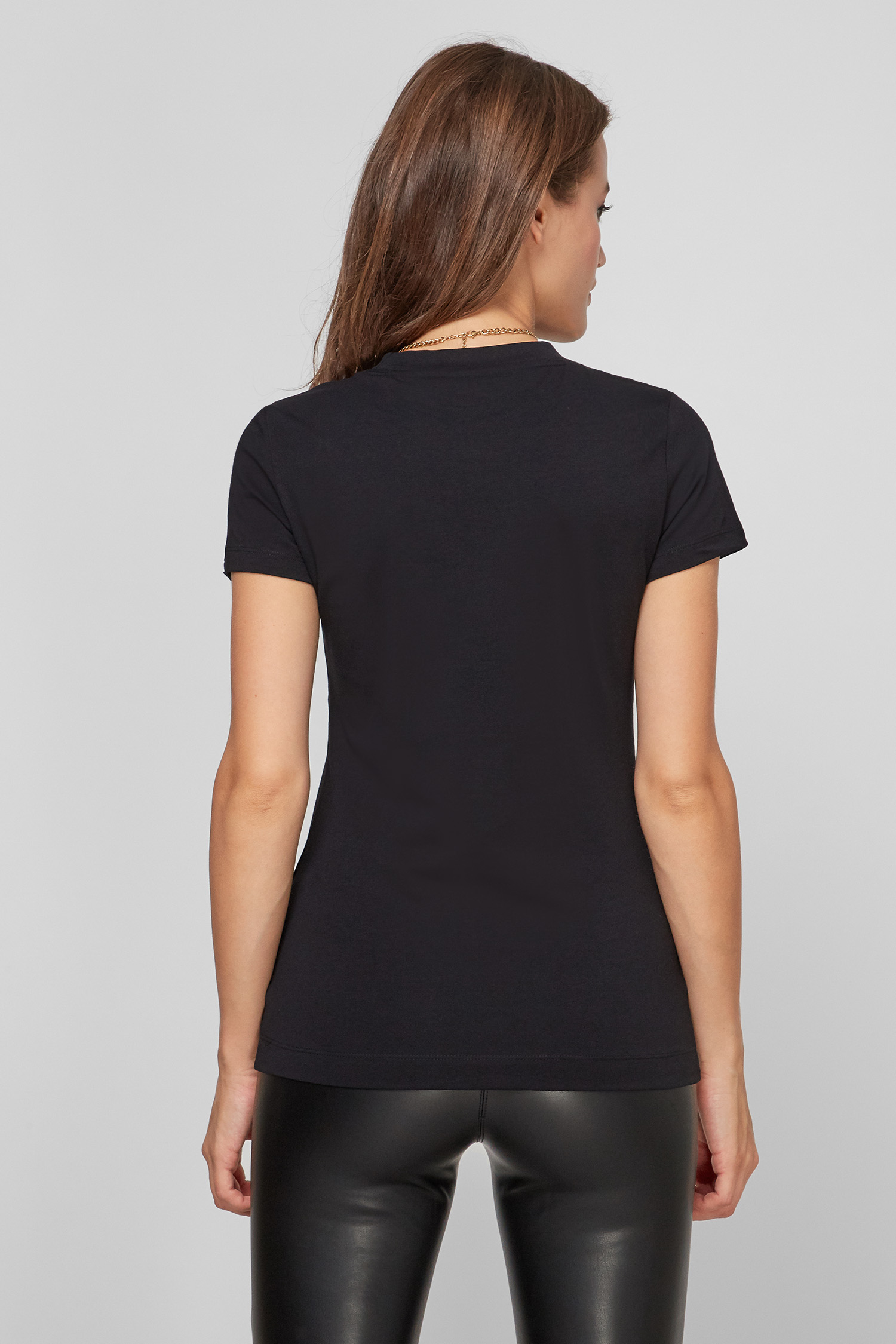 Женская черная футболка Guess W1YI0Z.J1311;JBLK — Ultrashop