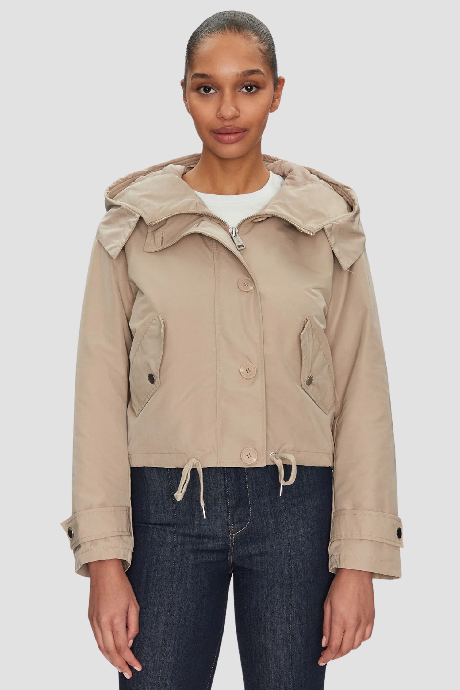 Женская бежевая куртка Guess W5RL13.WGWD2;F9TF