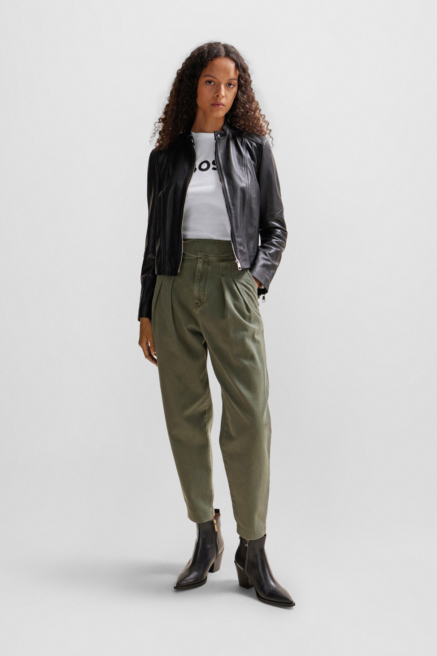 Женская белая футболка BOSS 50501139;100