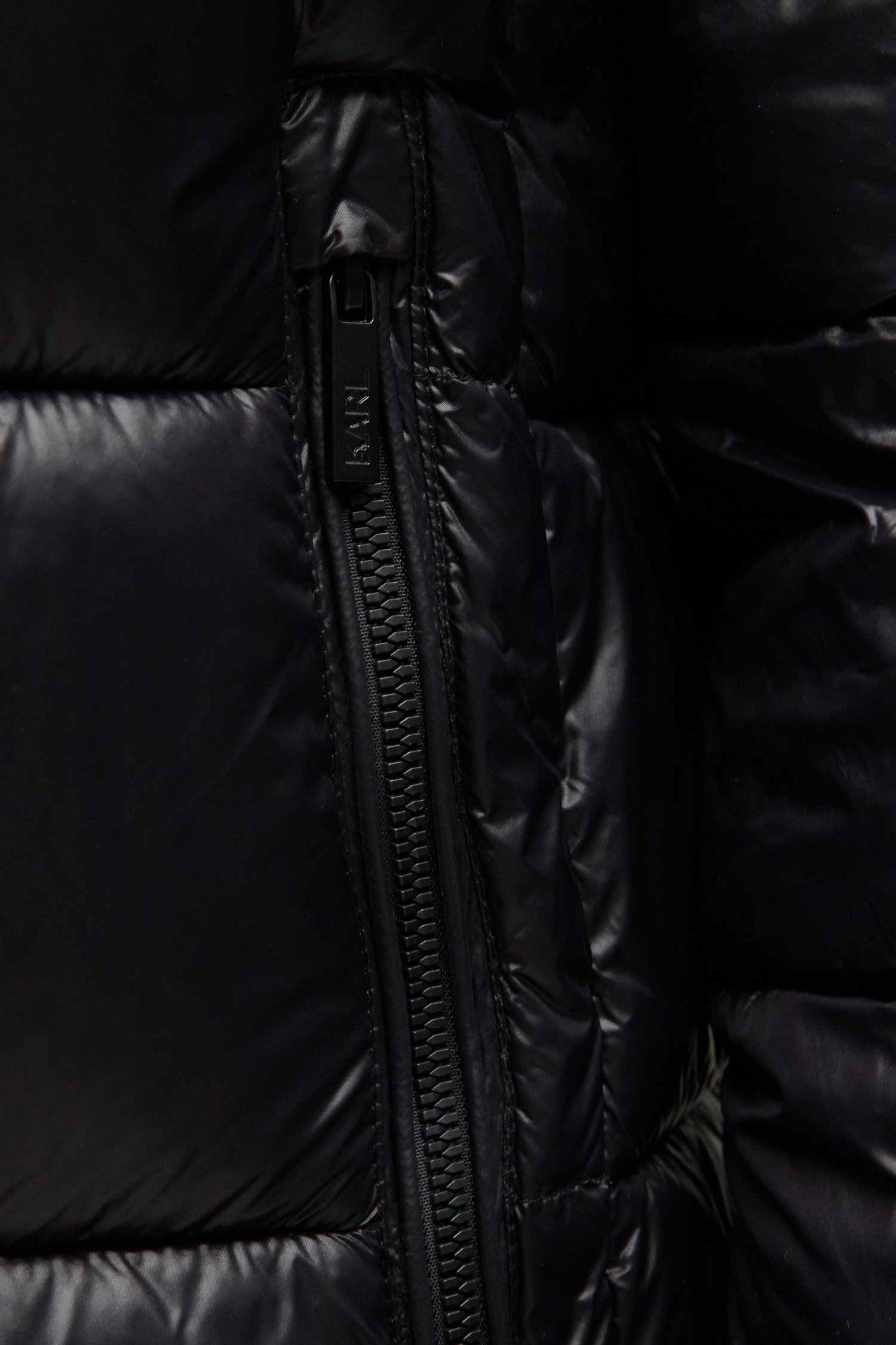 Чоловіча чорна куртка Karl Lagerfeld 544590.505022;990