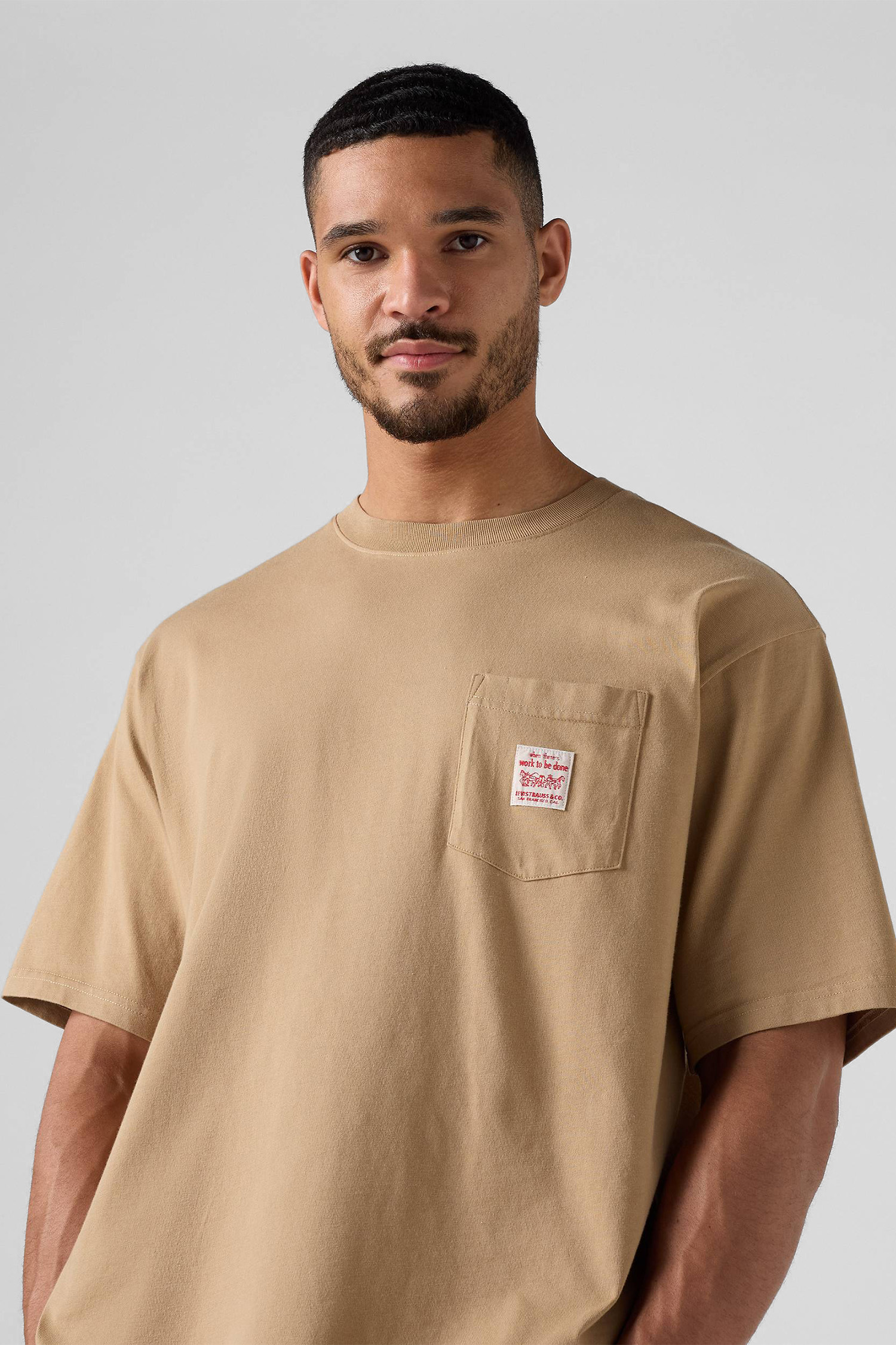 Мужская бежевая футболка Levi’s® 004NU;0001