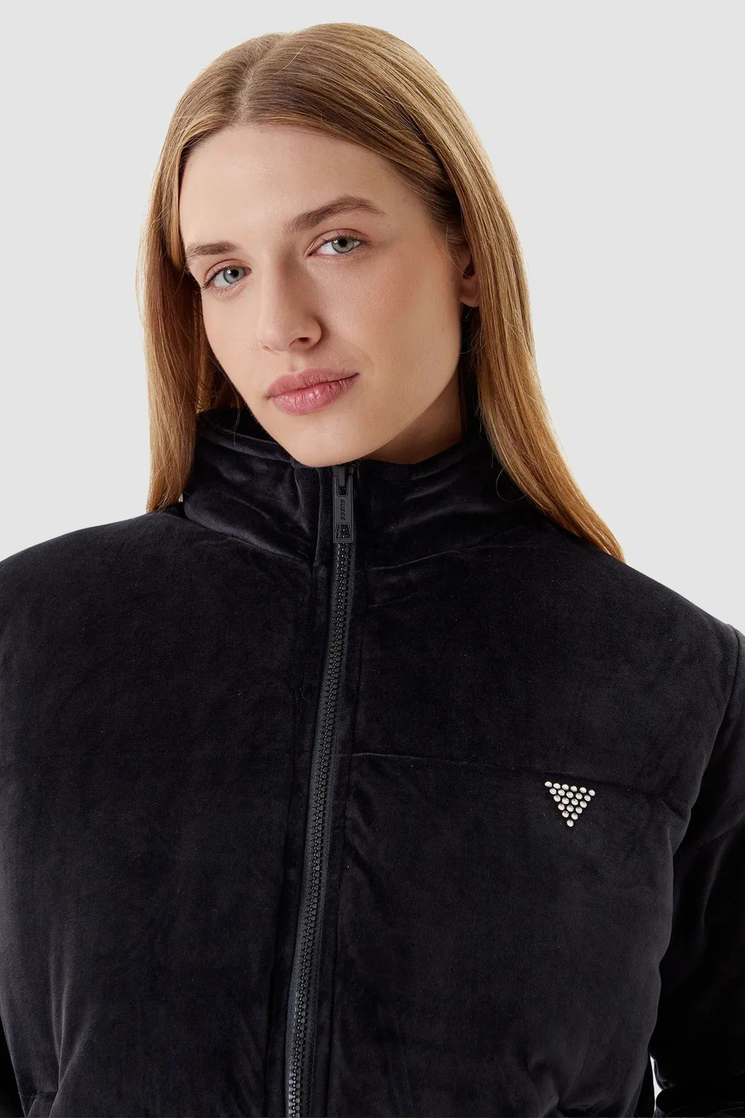 Жіноча чорна куртка Guess V4BL03.K0232;JBLK
