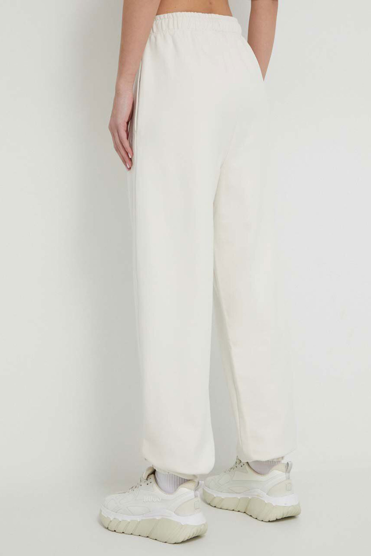 Женские белые спортивные брюки HUGO 50512023;110