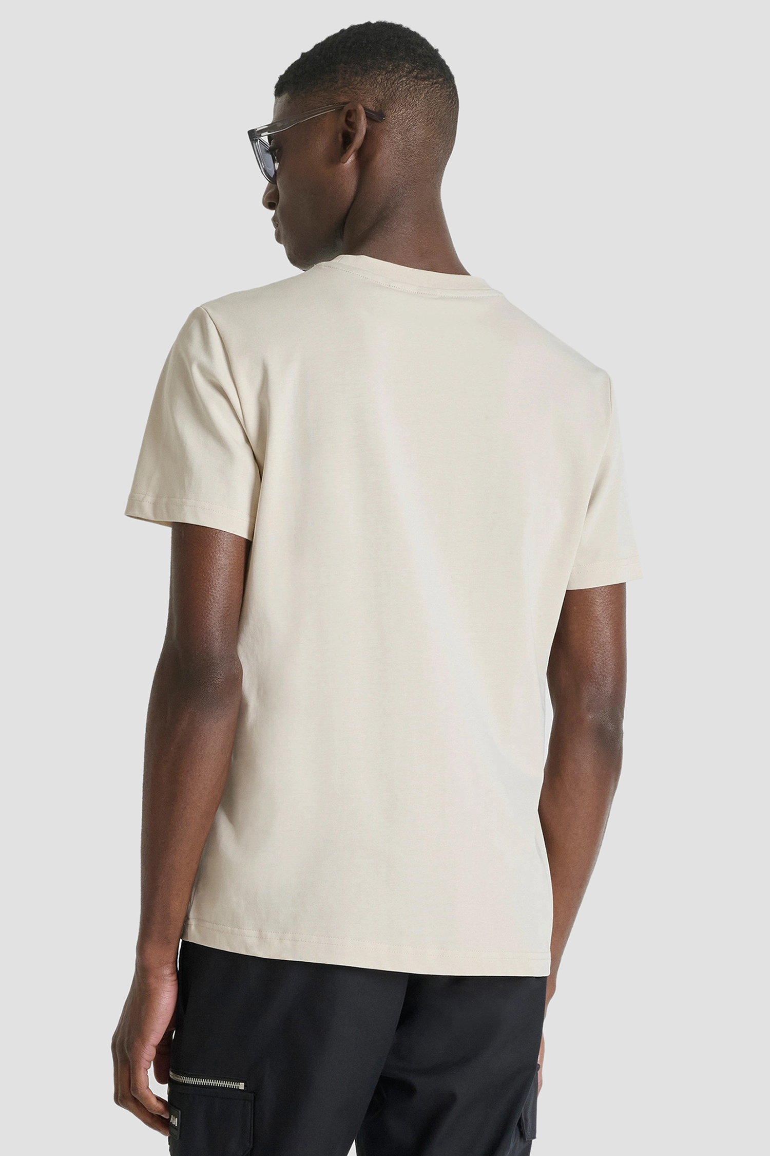 Мужская бежевая футболка Antony Morato MMKS02608.FA100258;1016