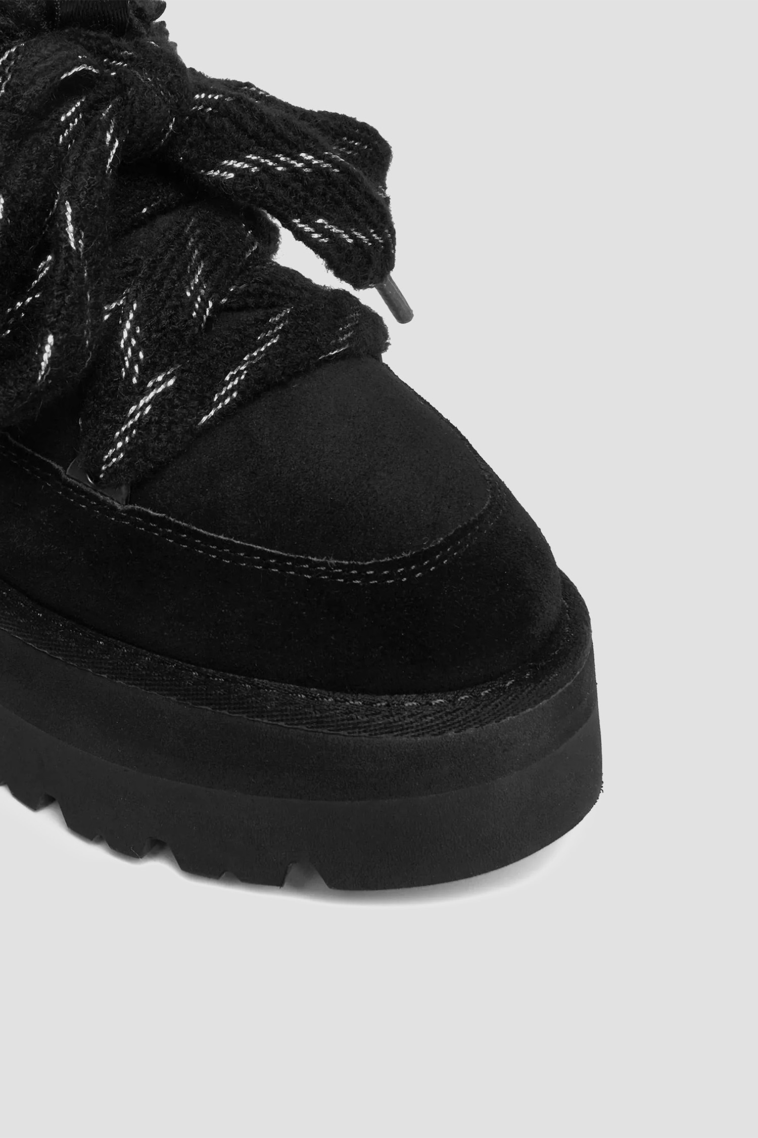 Женские черные замшевые угги Karl Lagerfeld KL48632;500