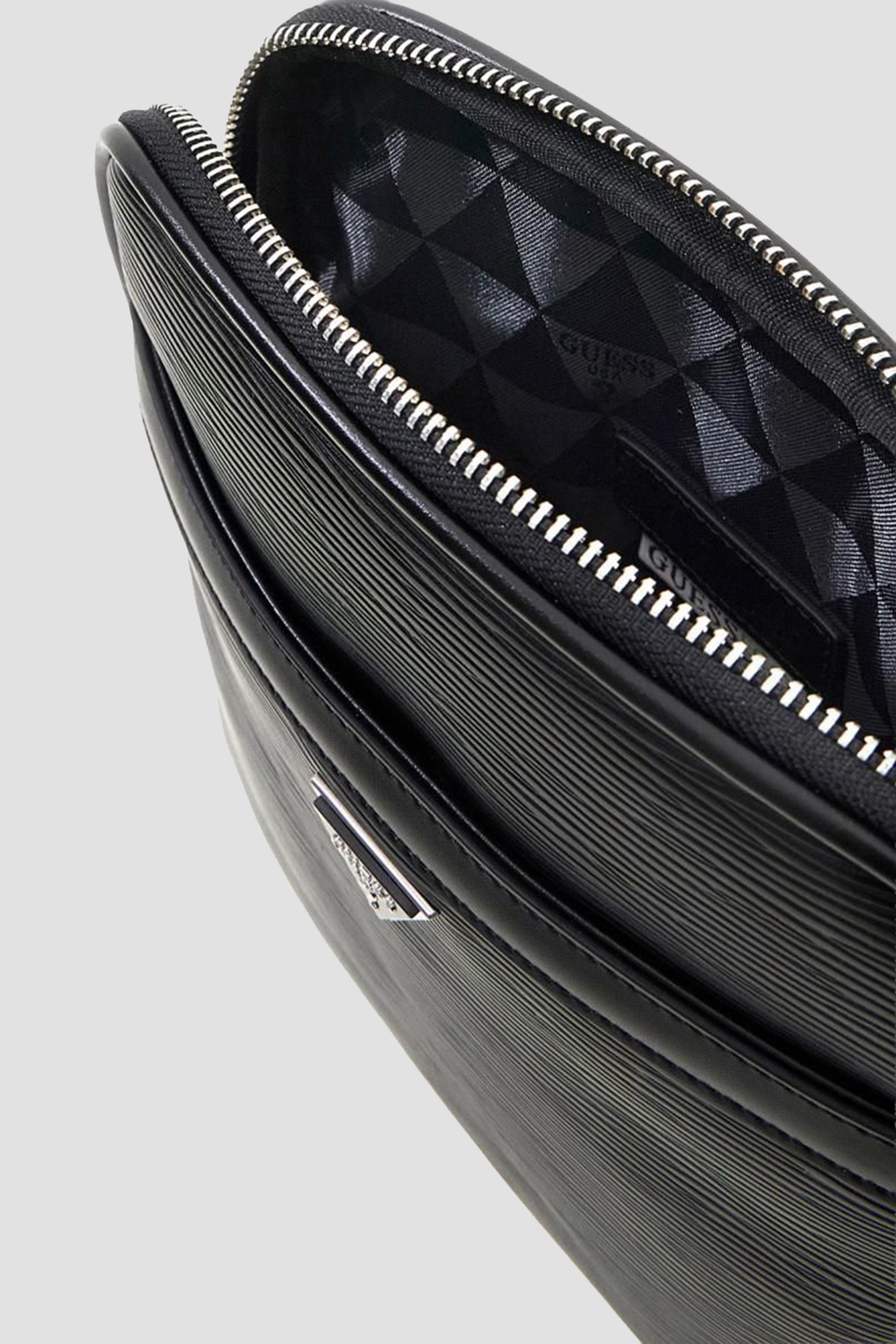 Чоловіча чорна сумка Guess HMMIPW.P6223;BLA