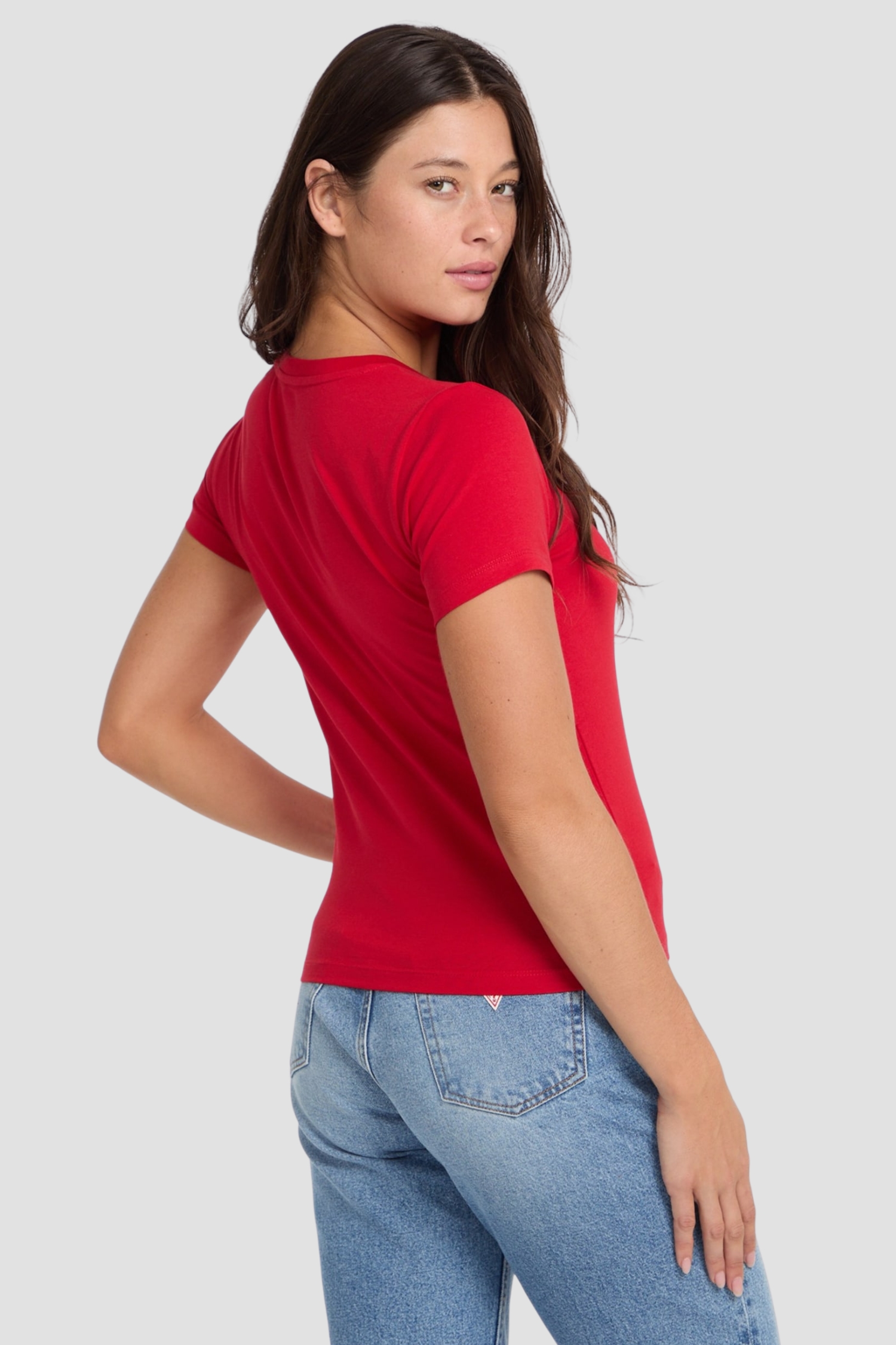 Жіноча червона футболка Guess Jeans W4YI03.J1314;G585