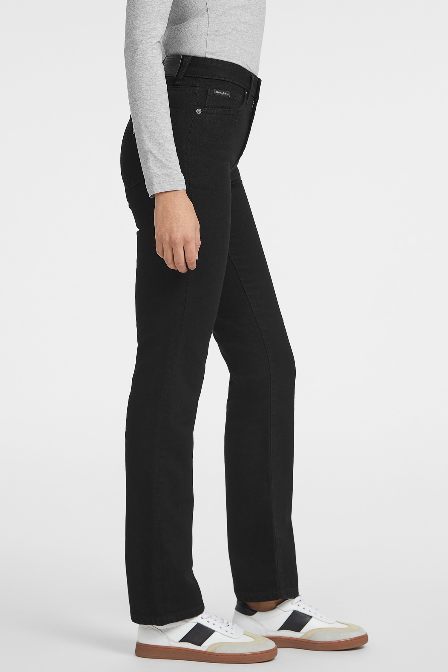 Женские черные джинсы Guess Jeans W4YA98.D5E81;BL4O