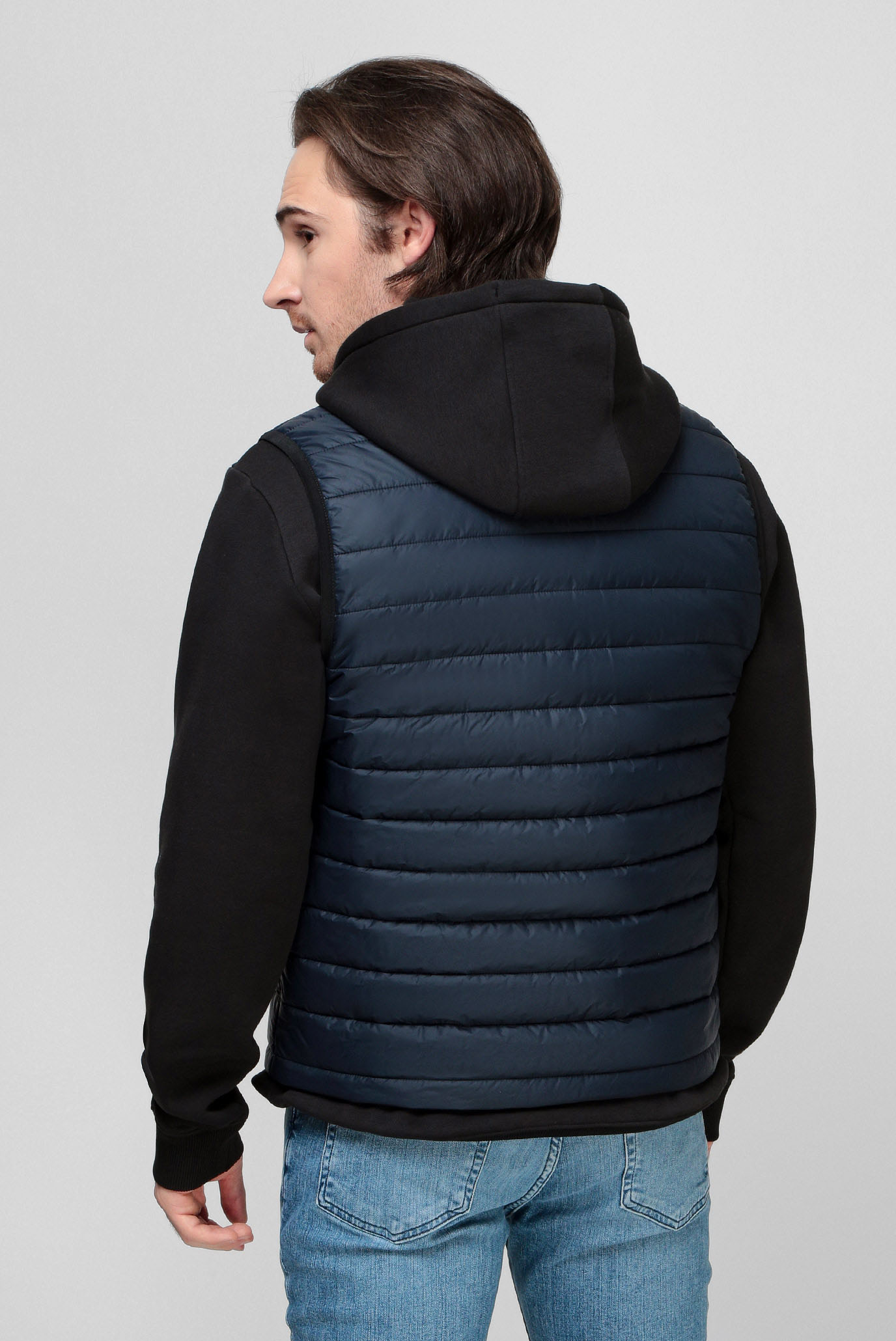 Чоловічий темно-синій жилет HUGO 50470168;405