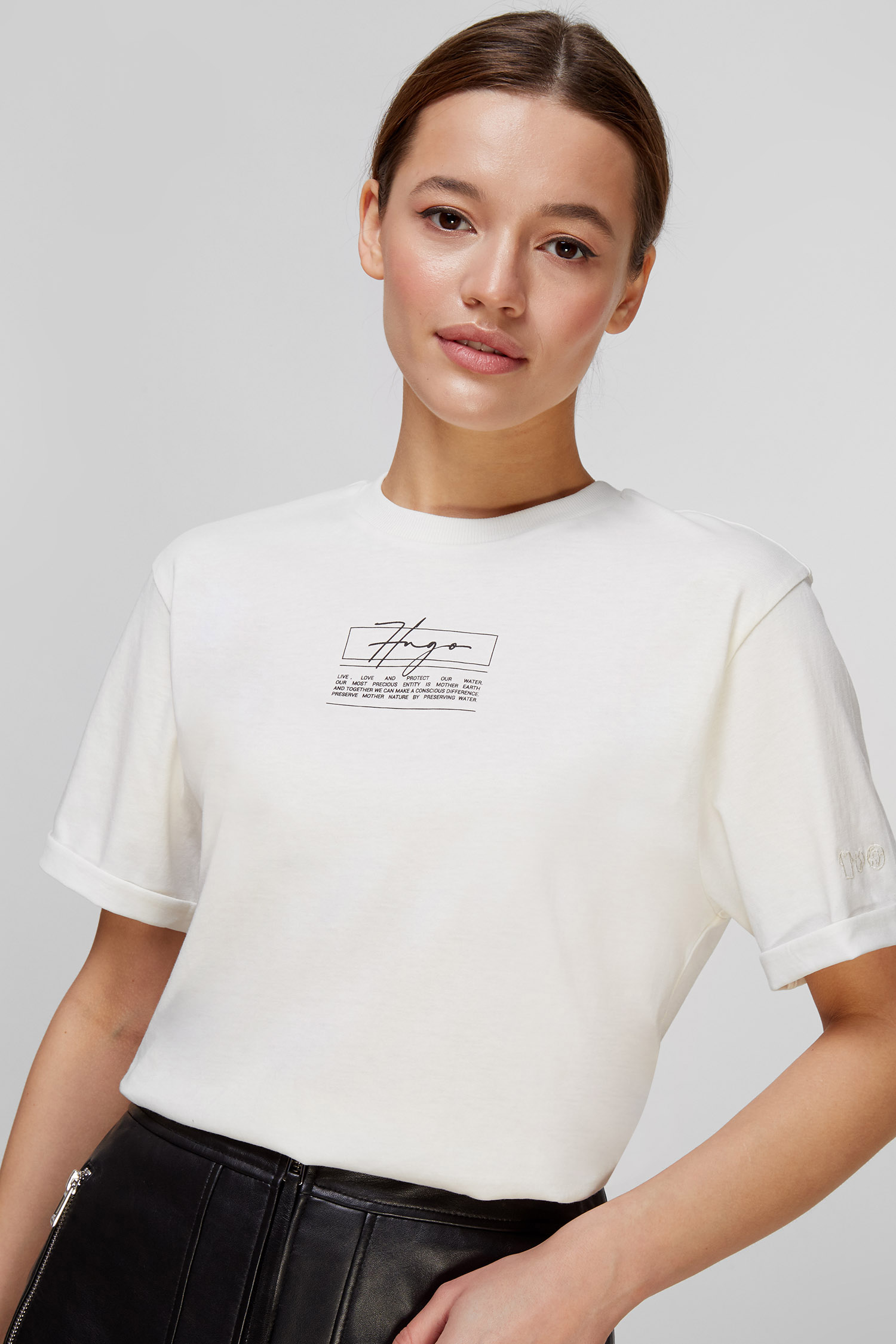 Женская белая футболка HUGO 50467321;110