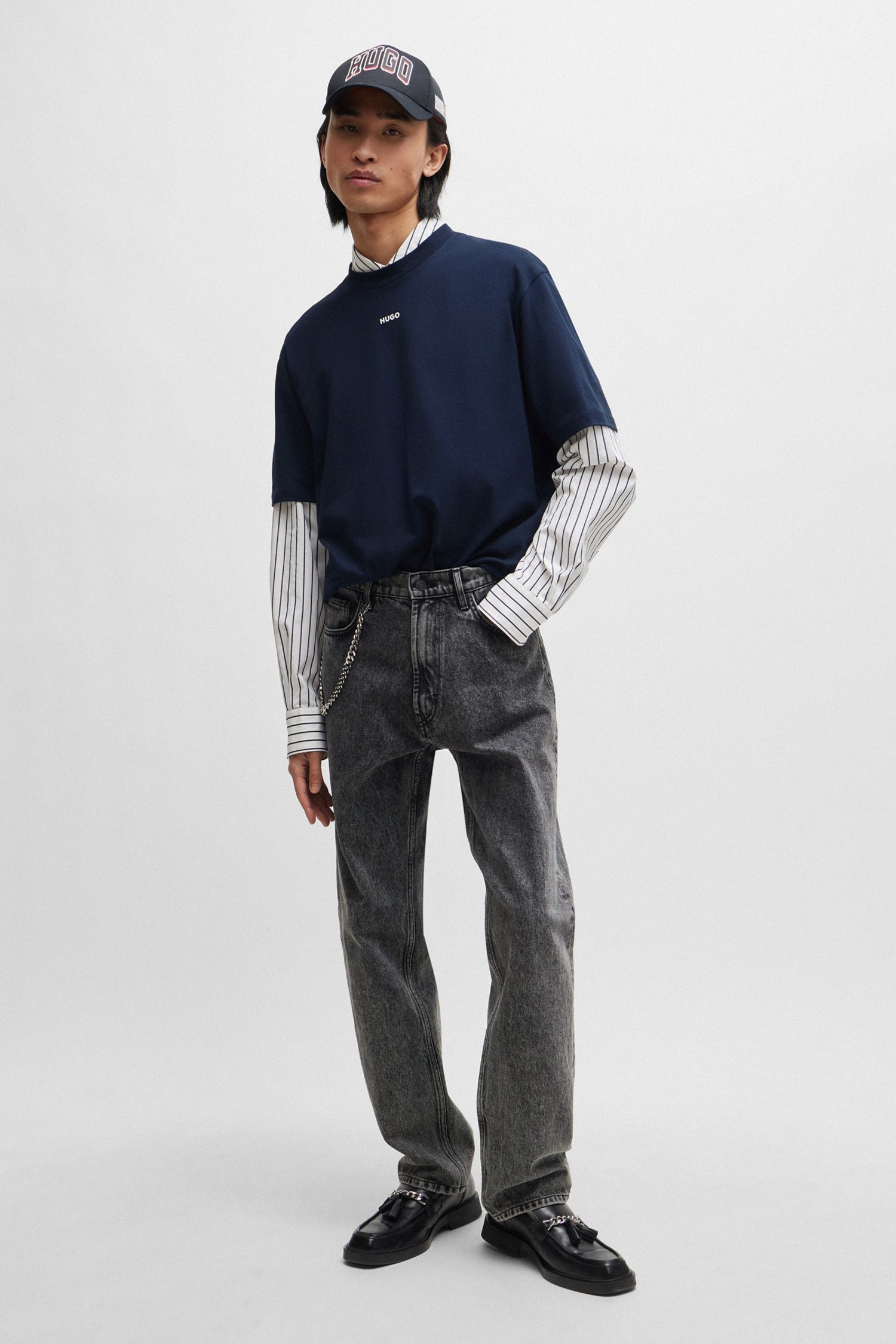 Чоловіча темно-синя футболка HUGO 50488330;405