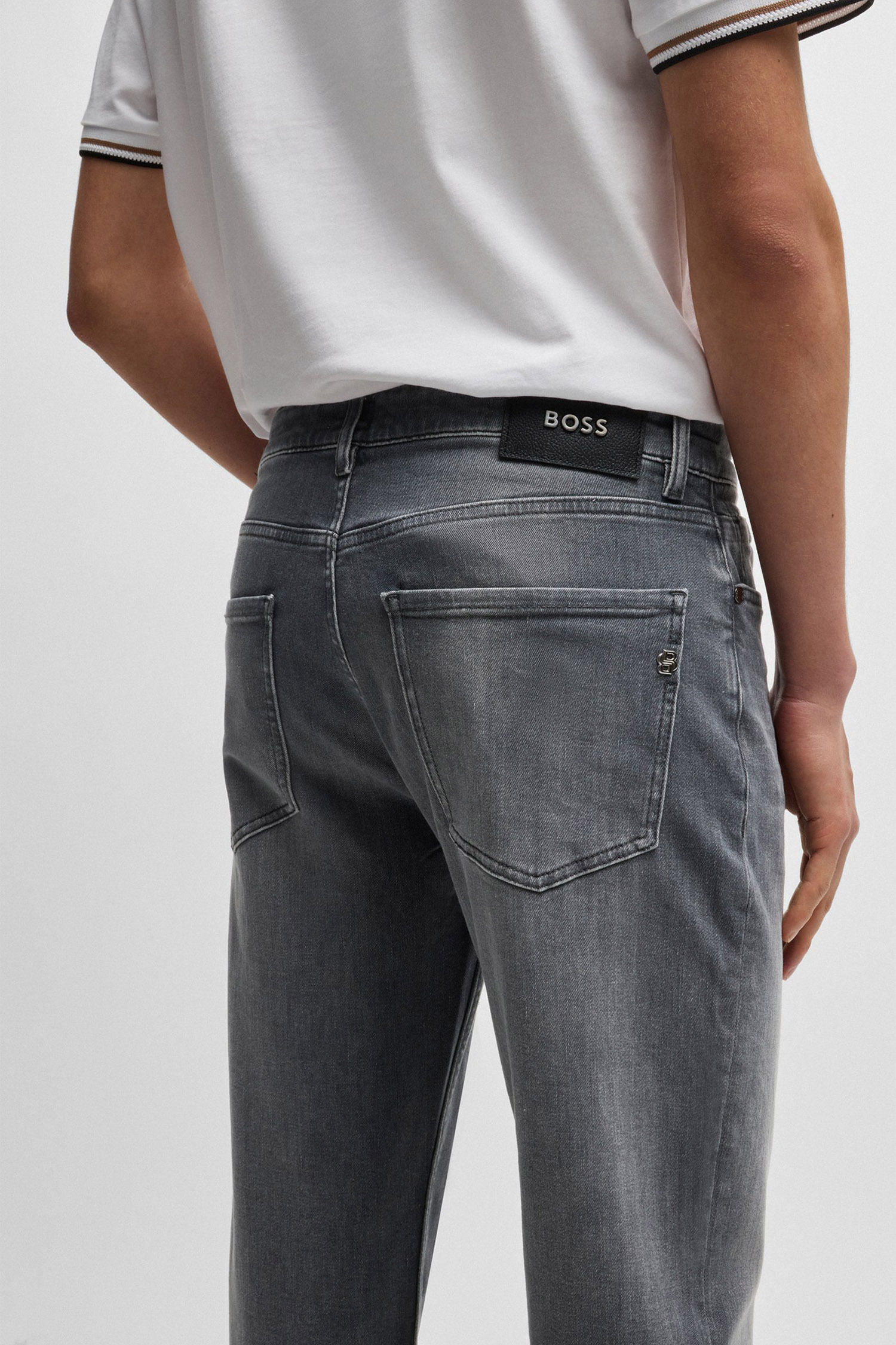 Чоловічі сірі джинси BOSS 50520852;030