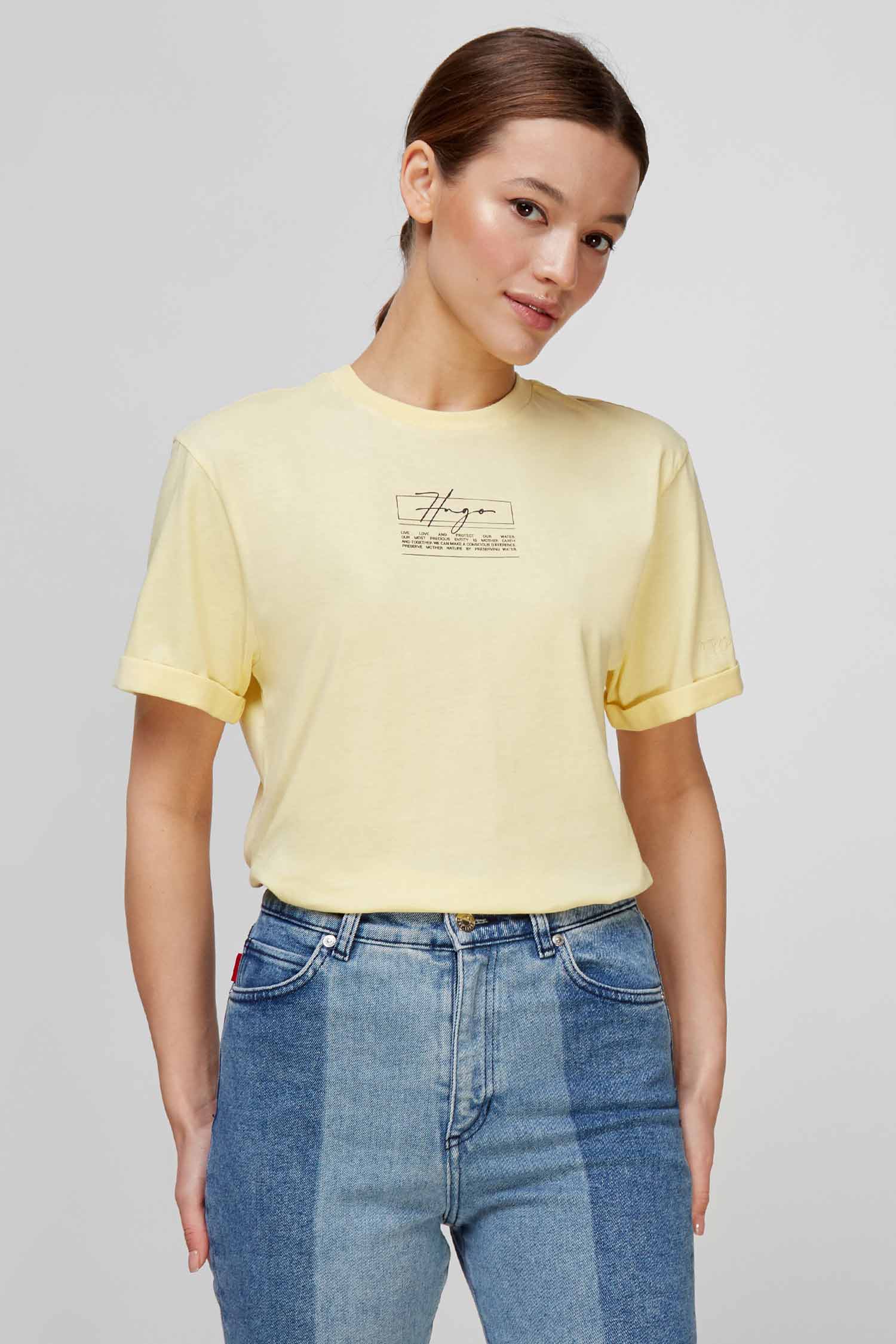Женская желтая футболка HUGO 50467321;744