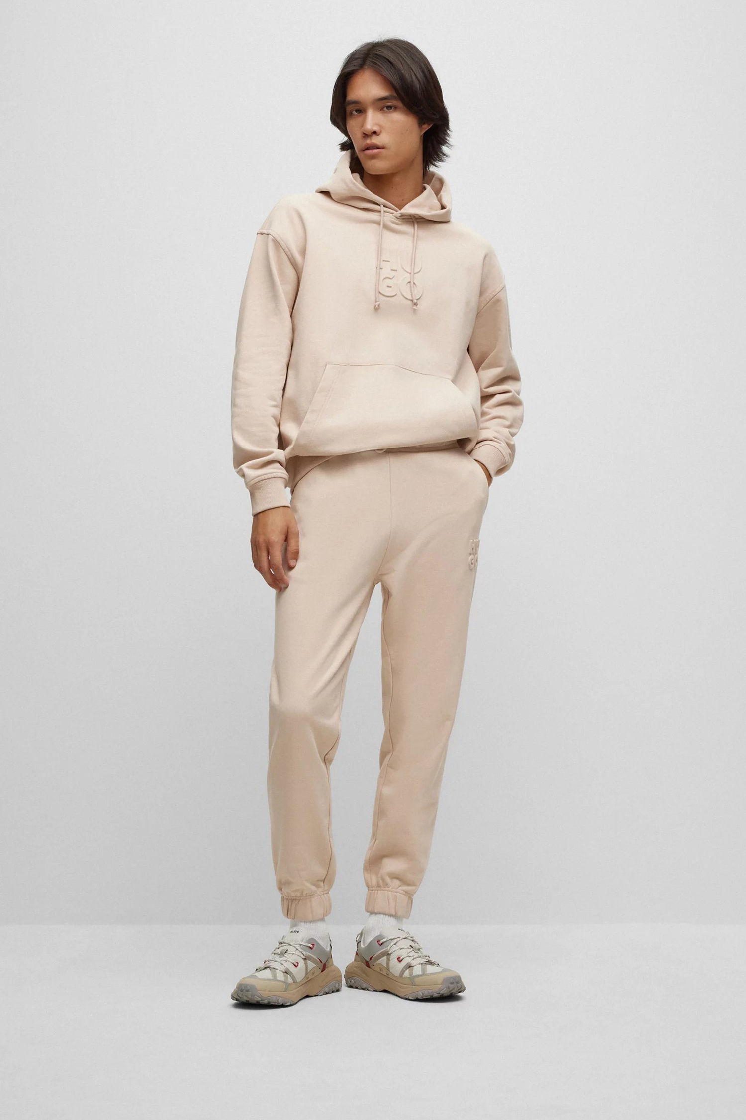 Чоловічі бежеві спортивні штани HUGO 50496652;275