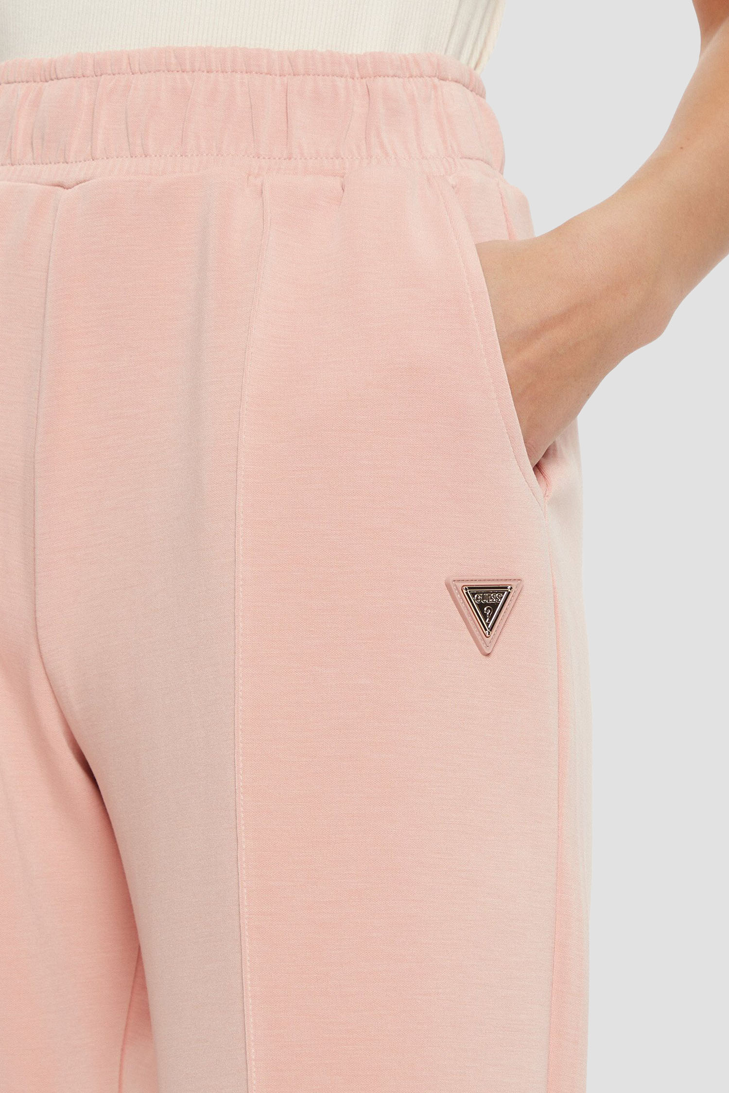 Женские розовые спортивные брюки Guess V5RB11.KCAY2;G6M1