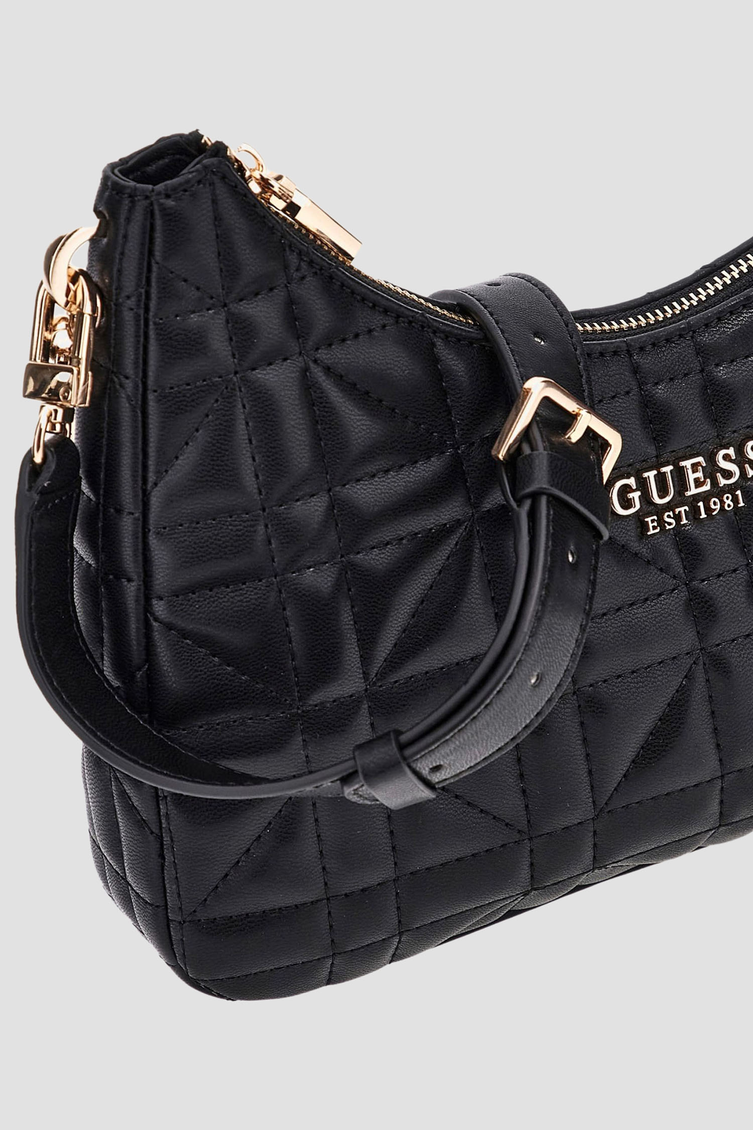 Жіноча чорна сумка Guess HWQG84.99180;BLA