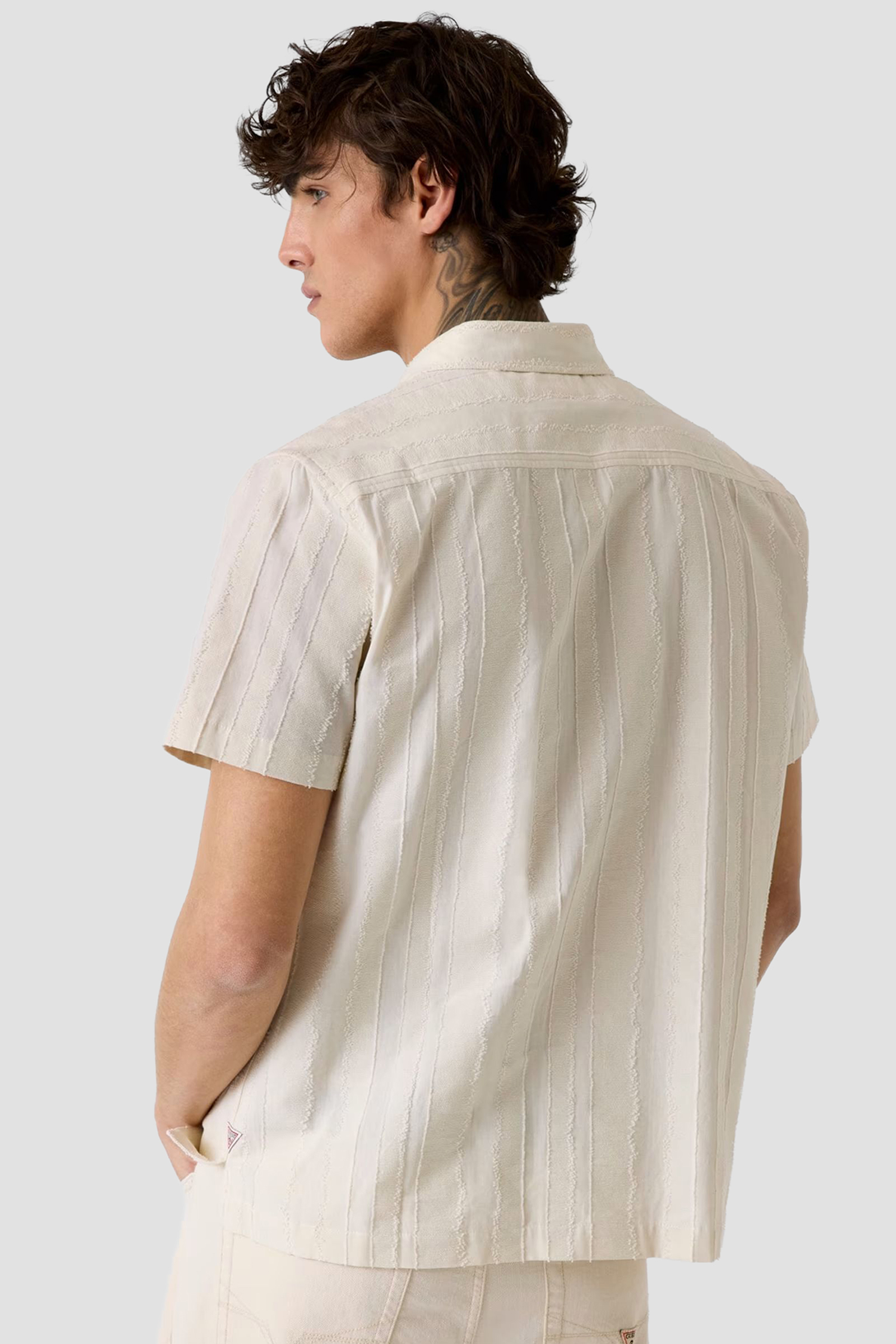 Чоловіча біла сорочка Guess M6GH91.W2426;G018